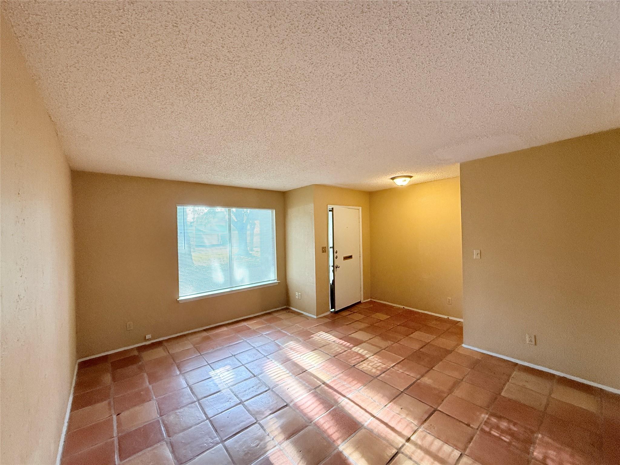 9611 Blue Creek Ln, Austin, TX 78758