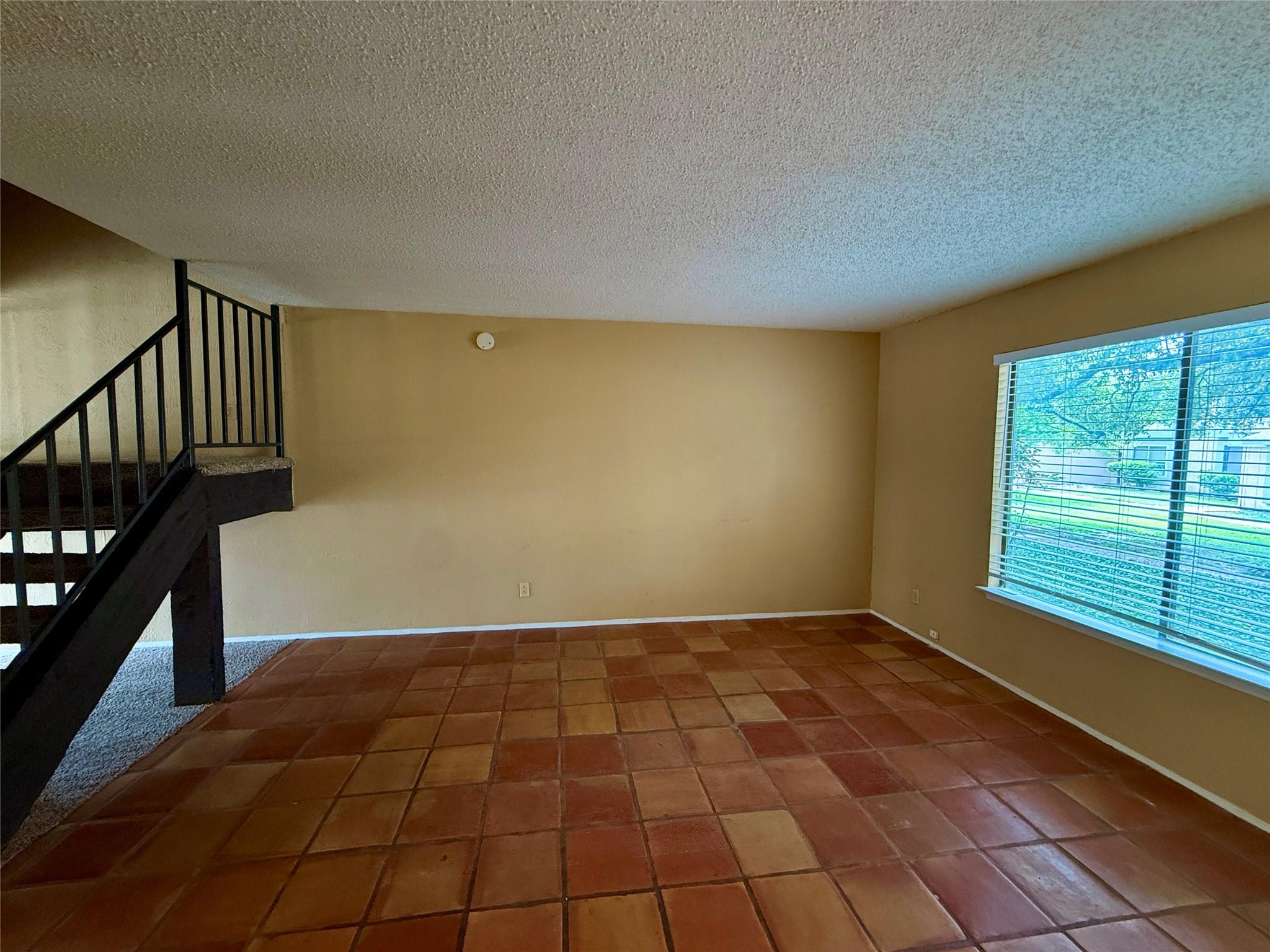 9611 Blue Creek Ln, Austin, TX 78758