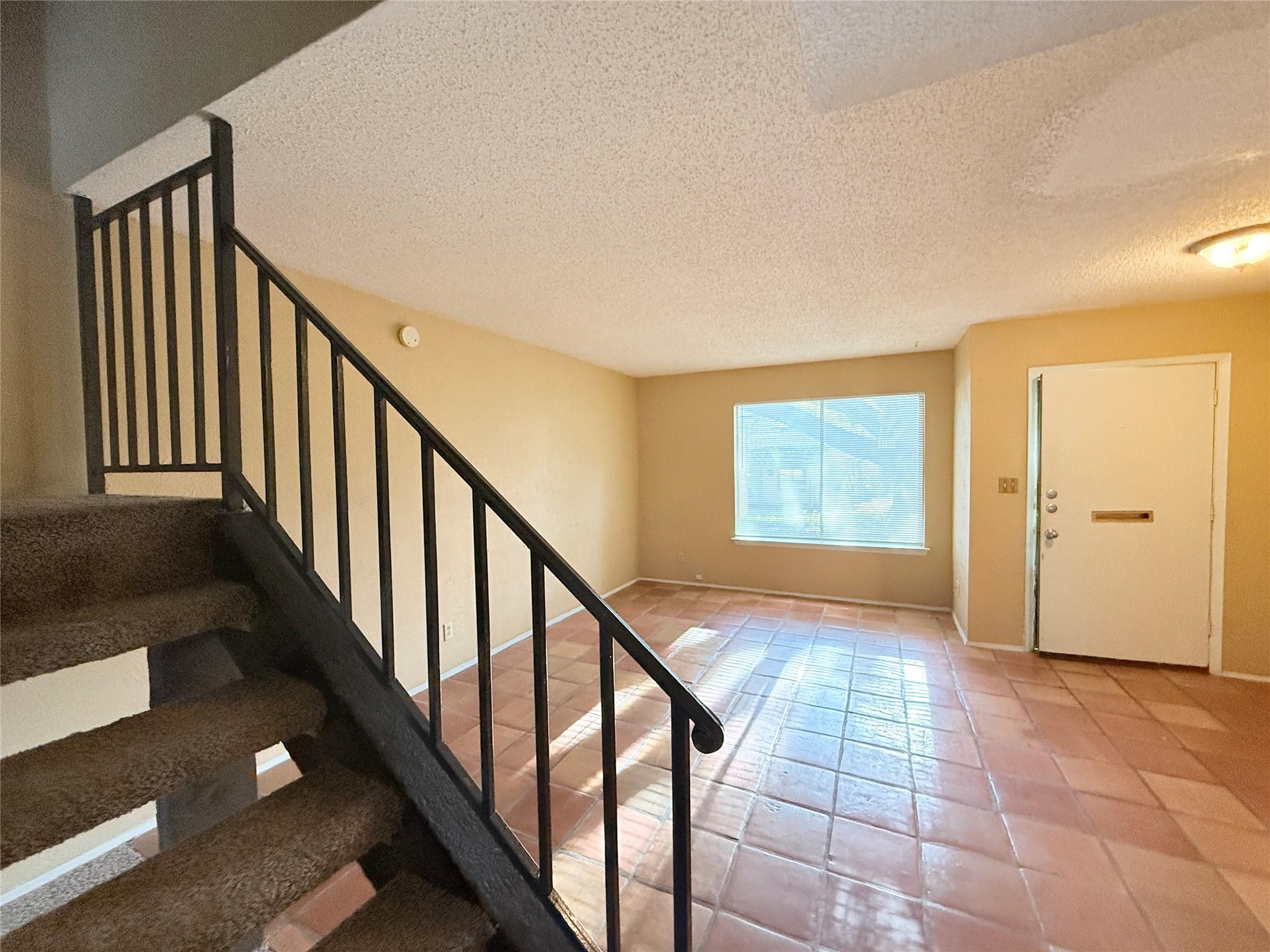 9611 Blue Creek Ln, Austin, TX 78758