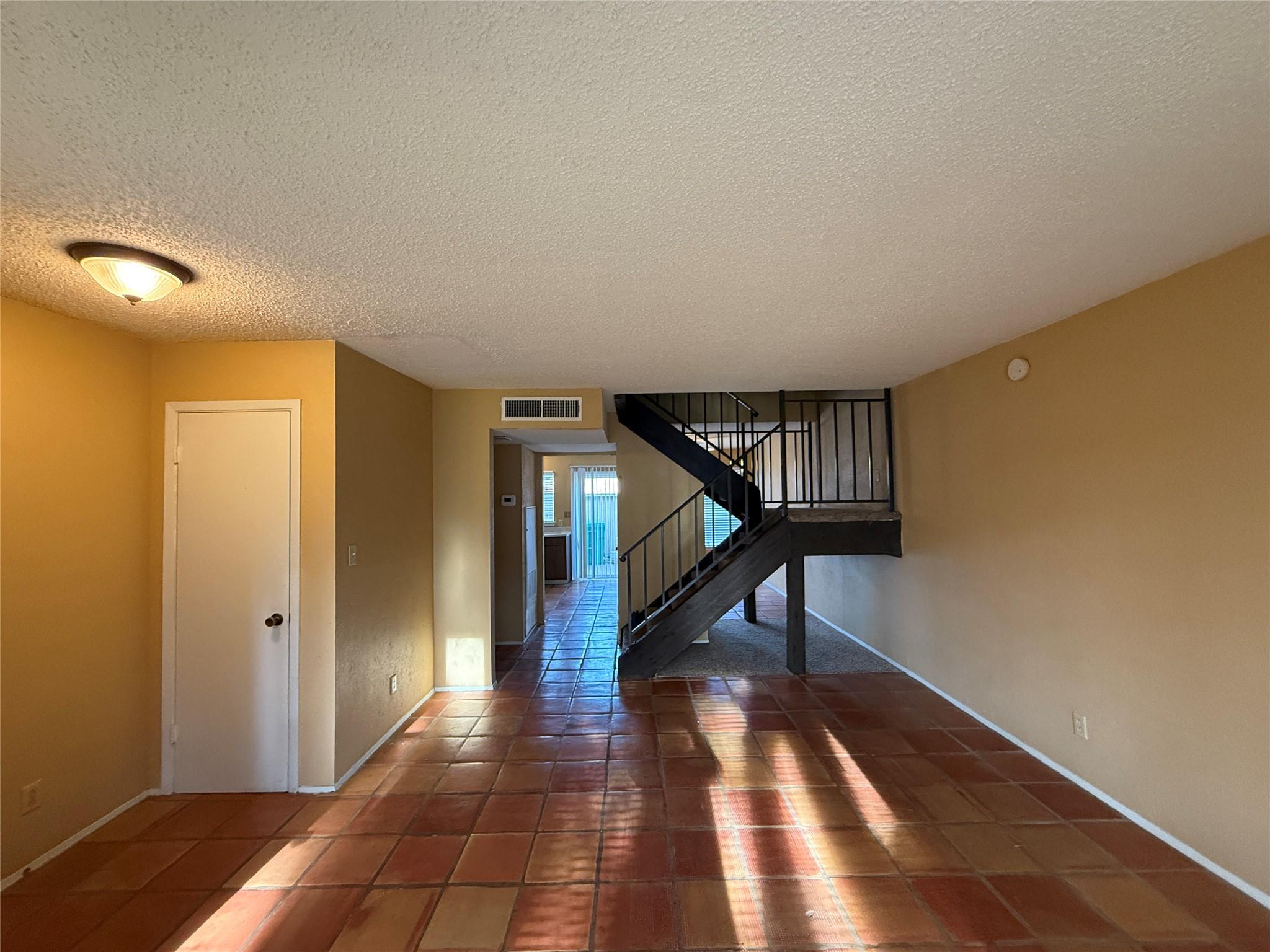 9611 Blue Creek Ln, Austin, TX 78758