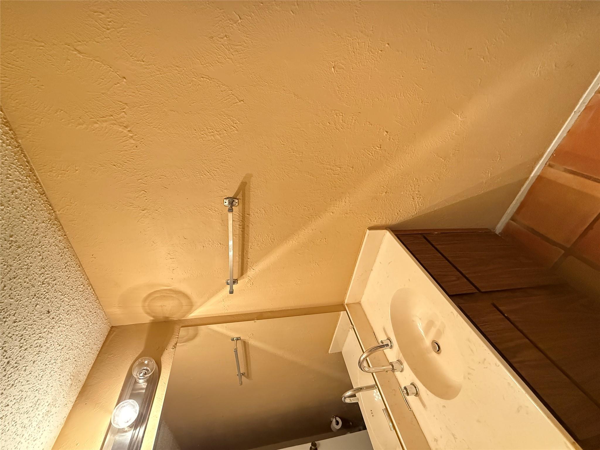 9611 Blue Creek Ln, Austin, TX 78758