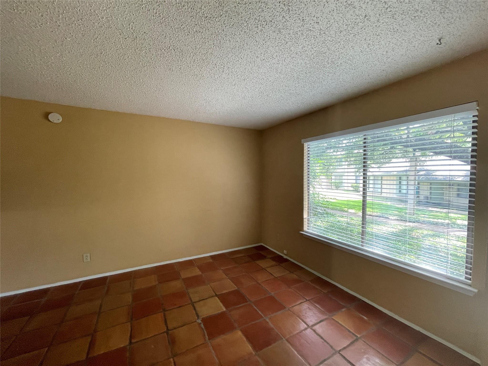 9611 Blue Creek Ln, Austin, TX 78758