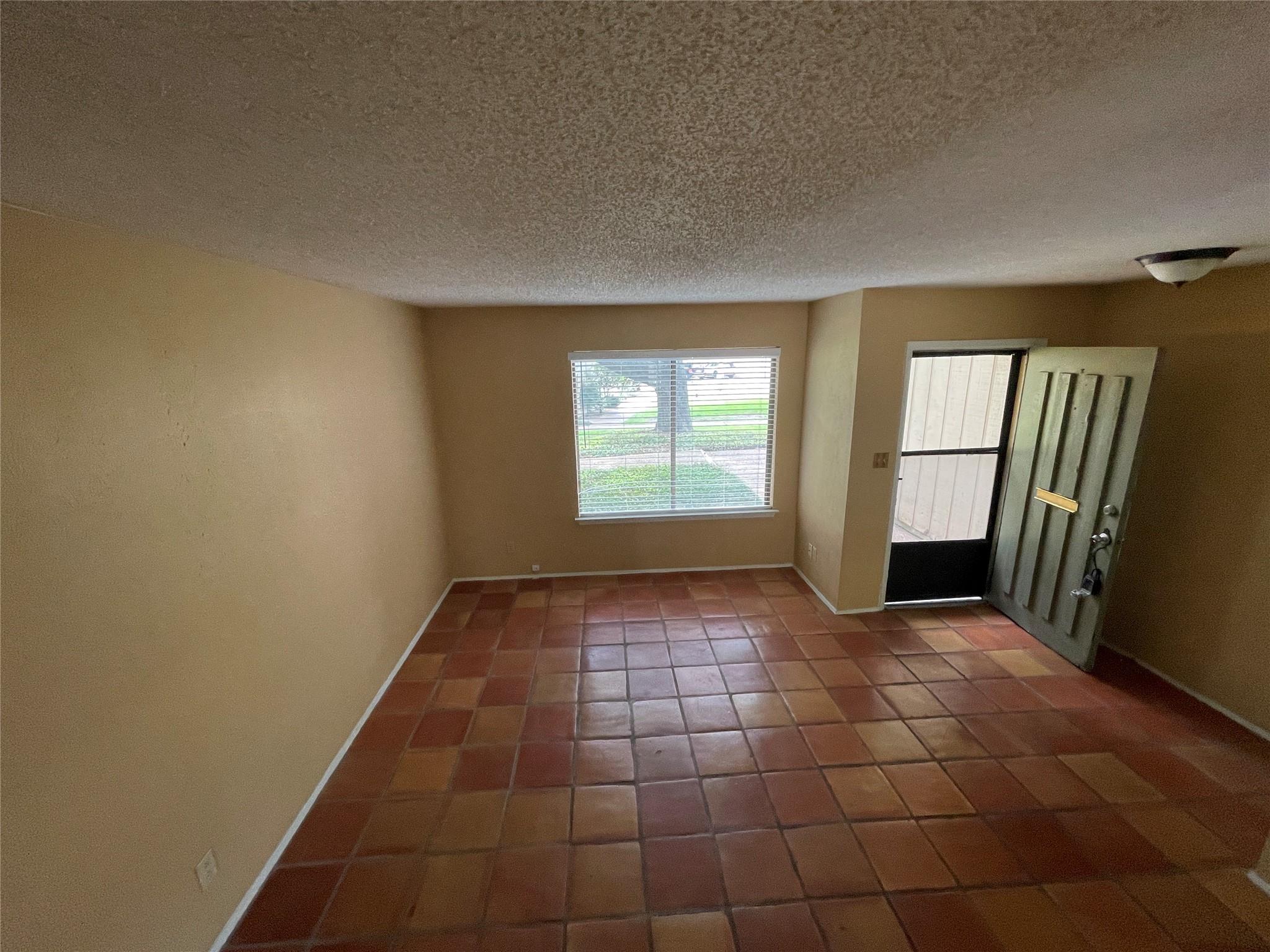 9611 Blue Creek Ln, Austin, TX 78758
