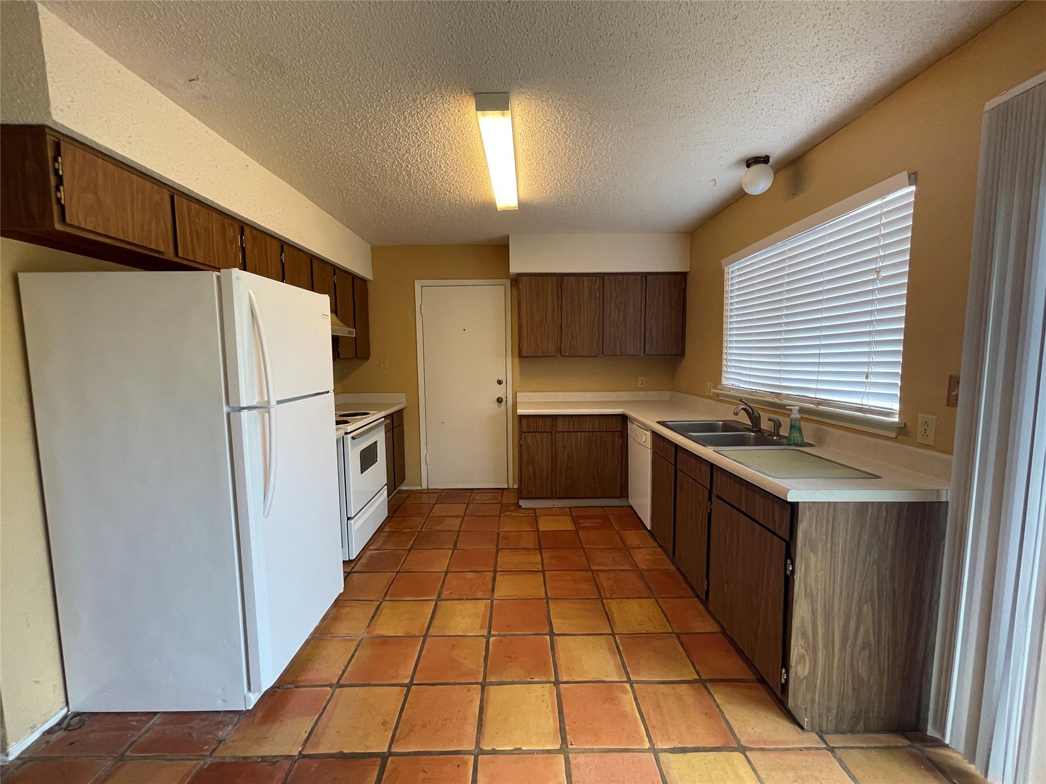 9611 Blue Creek Ln, Austin, TX 78758