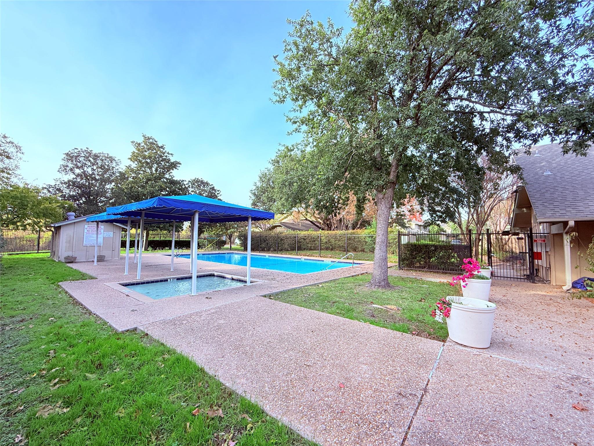 9611 Blue Creek Ln, Austin, TX 78758