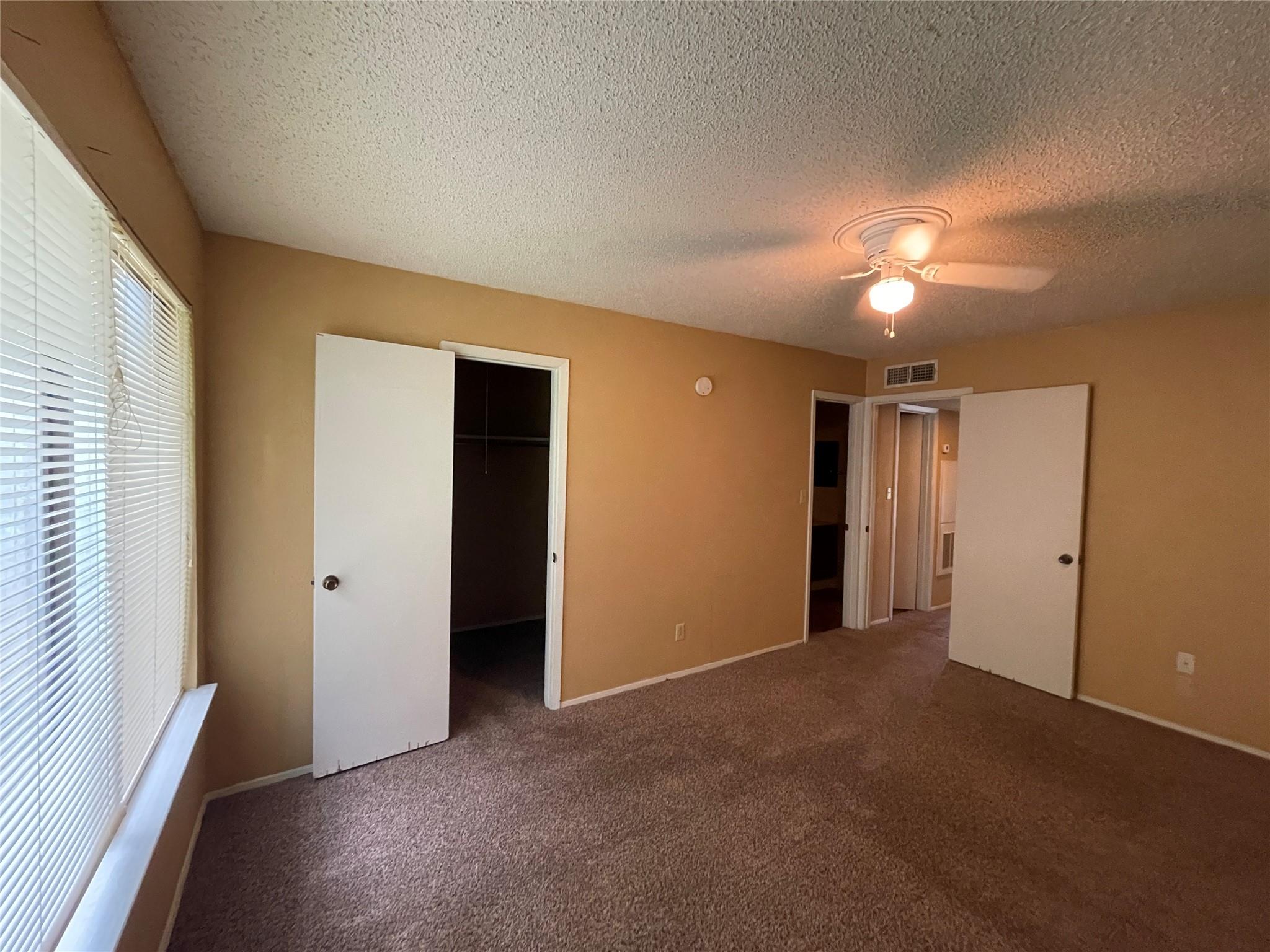 9611 Blue Creek Ln, Austin, TX 78758