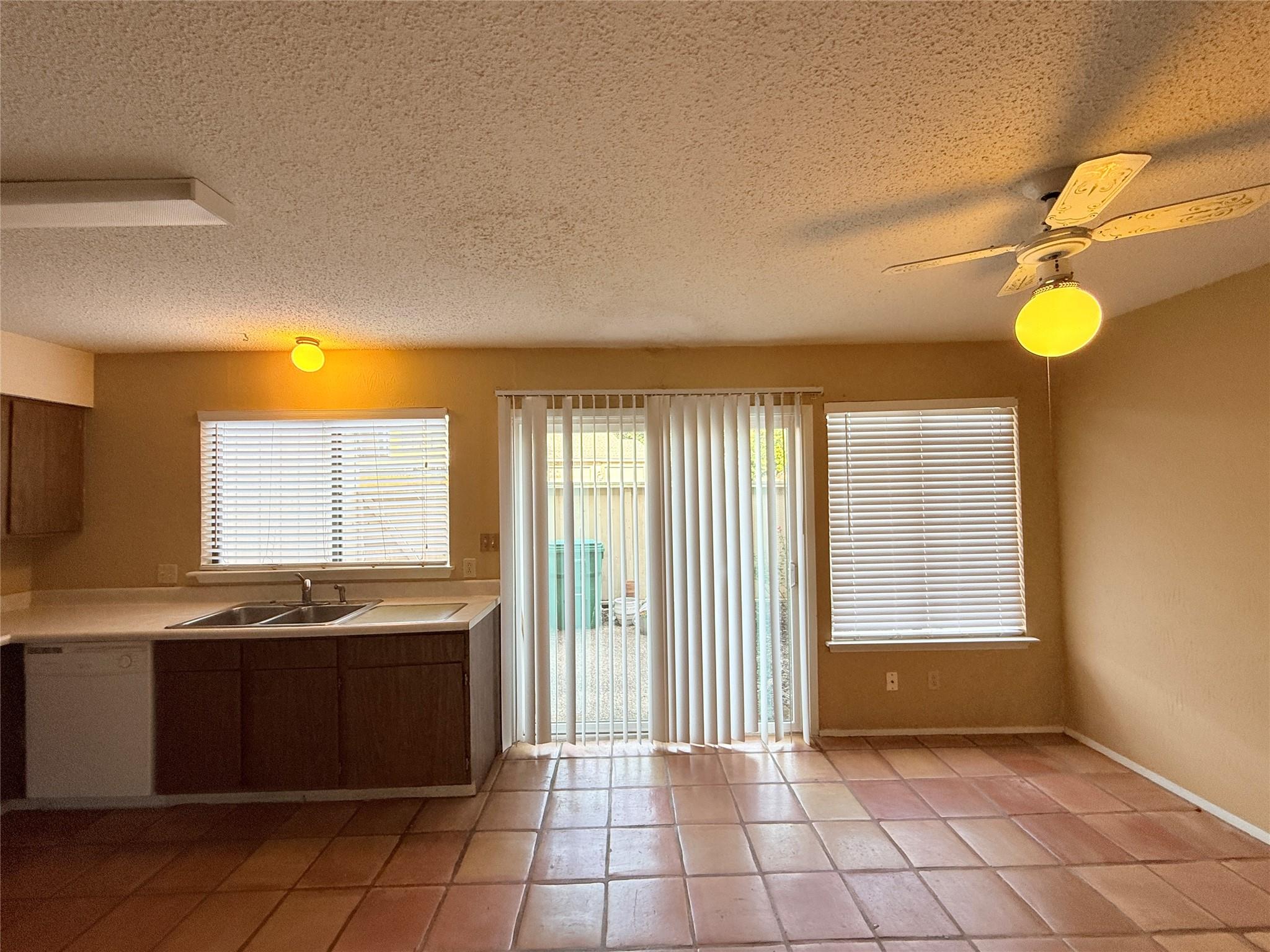 9611 Blue Creek Ln, Austin, TX 78758