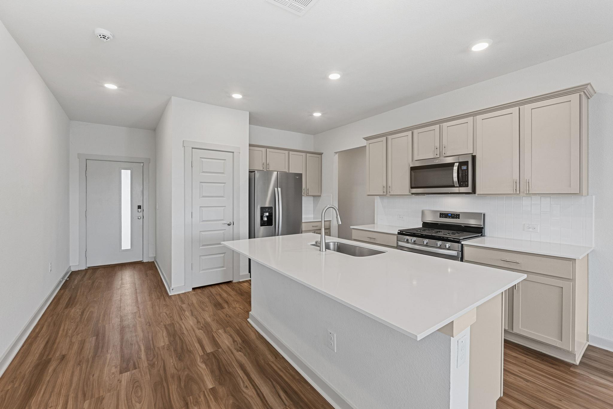 7514 Daves Landing Dr, Austin, TX 78724