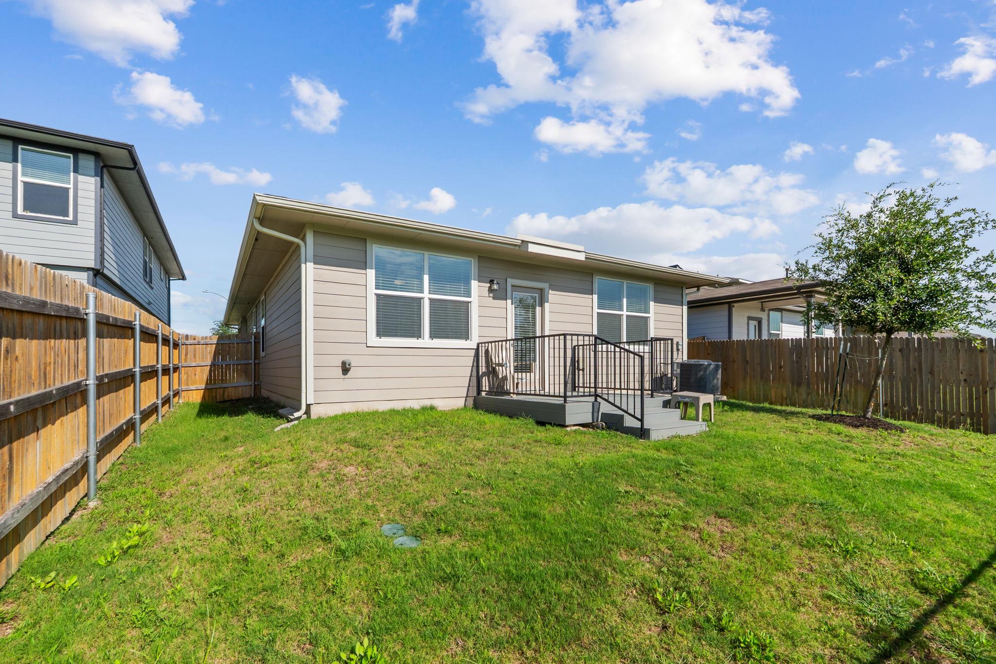7514 Daves Landing Dr, Austin, TX 78724