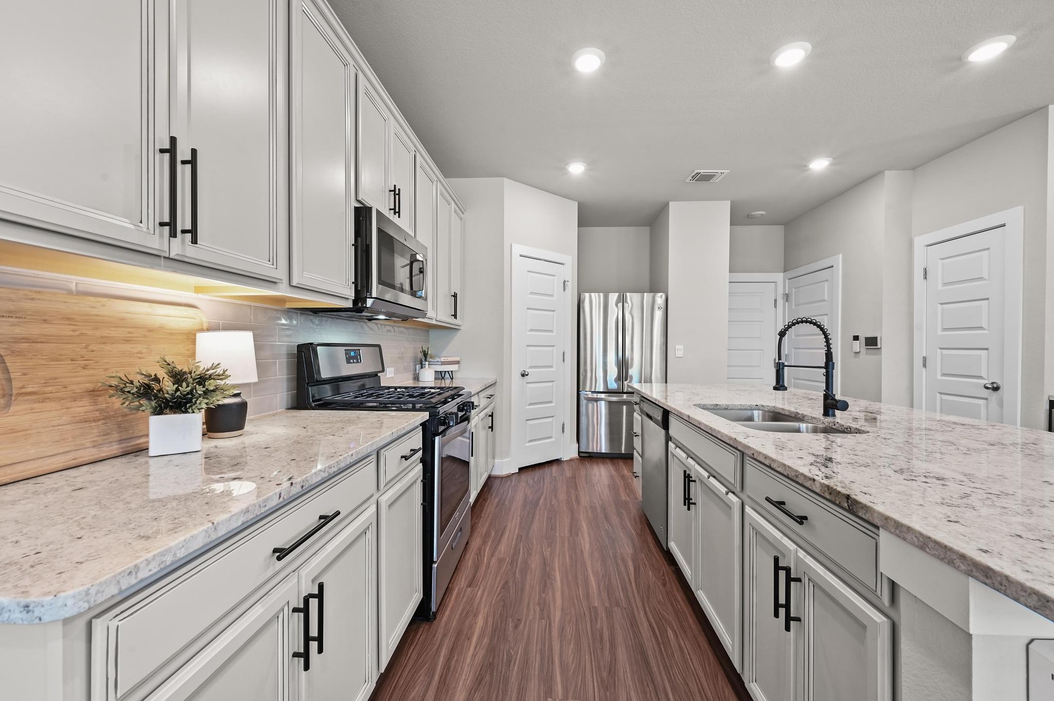 7506 Chesapeake Rail Ln, Austin, TX 78744