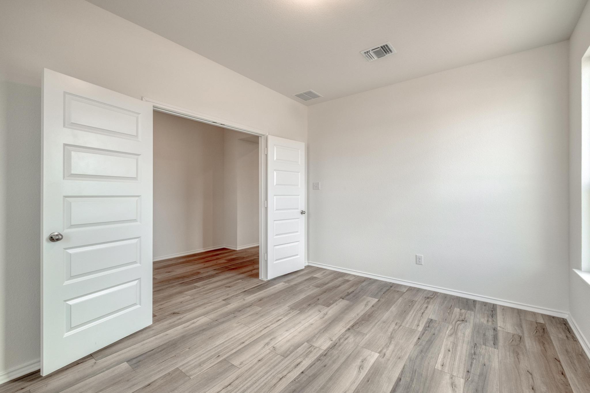 1628 Garlock Dr, Leander, TX 78641
