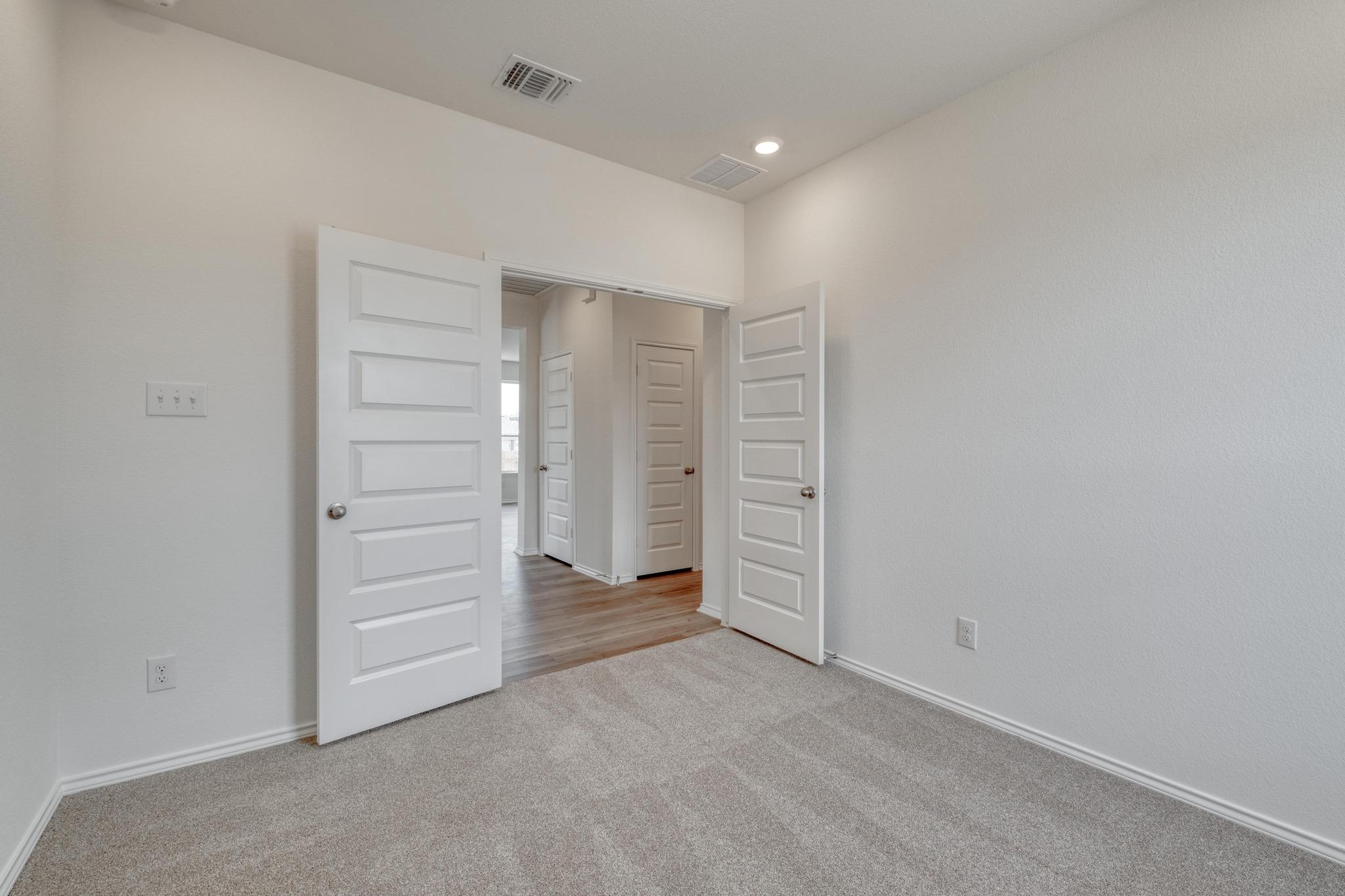 1628 Garlock Dr, Leander, TX 78641