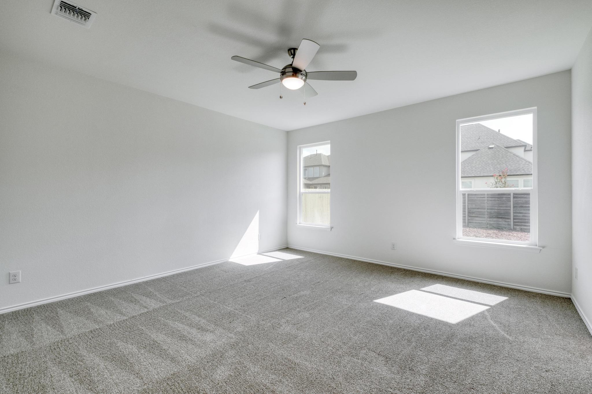 1628 Garlock Dr, Leander, TX 78641