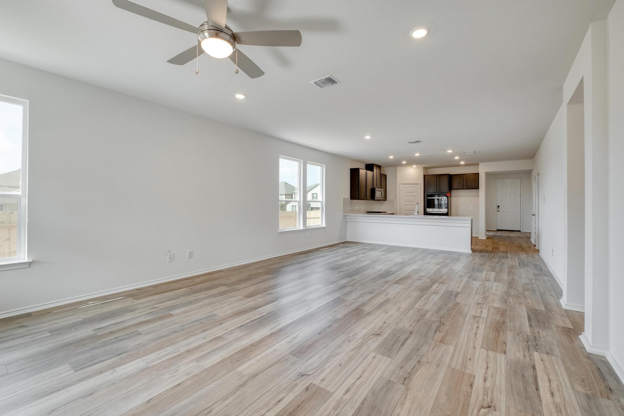 1628 Garlock Dr, Leander, TX 78641