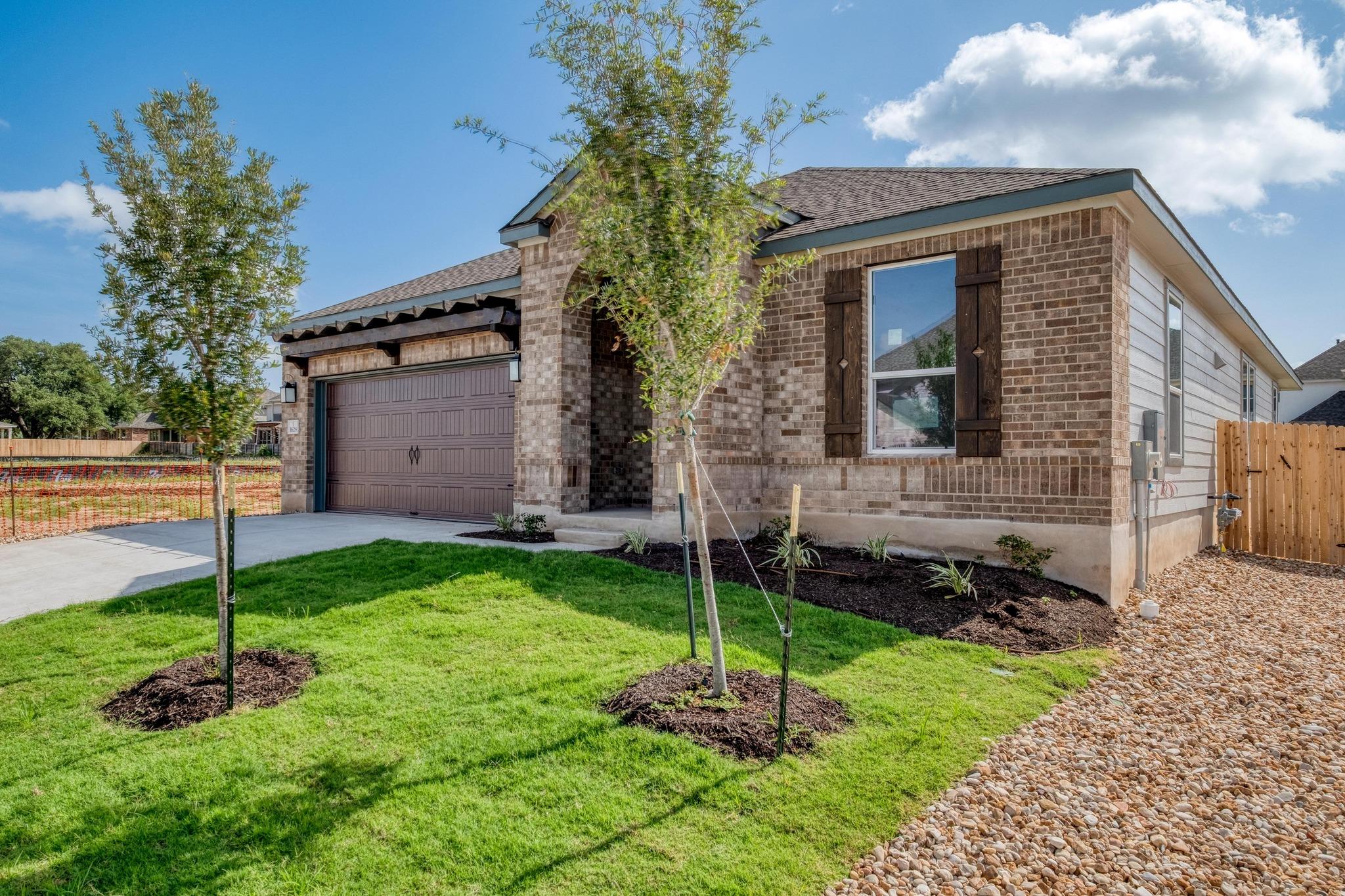 1628 Garlock Dr, Leander, TX 78641