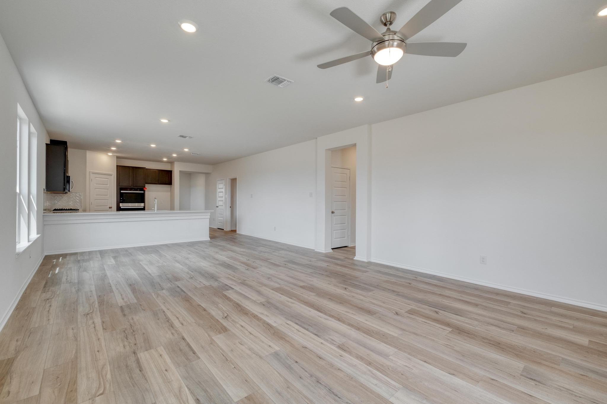 1628 Garlock Dr, Leander, TX 78641