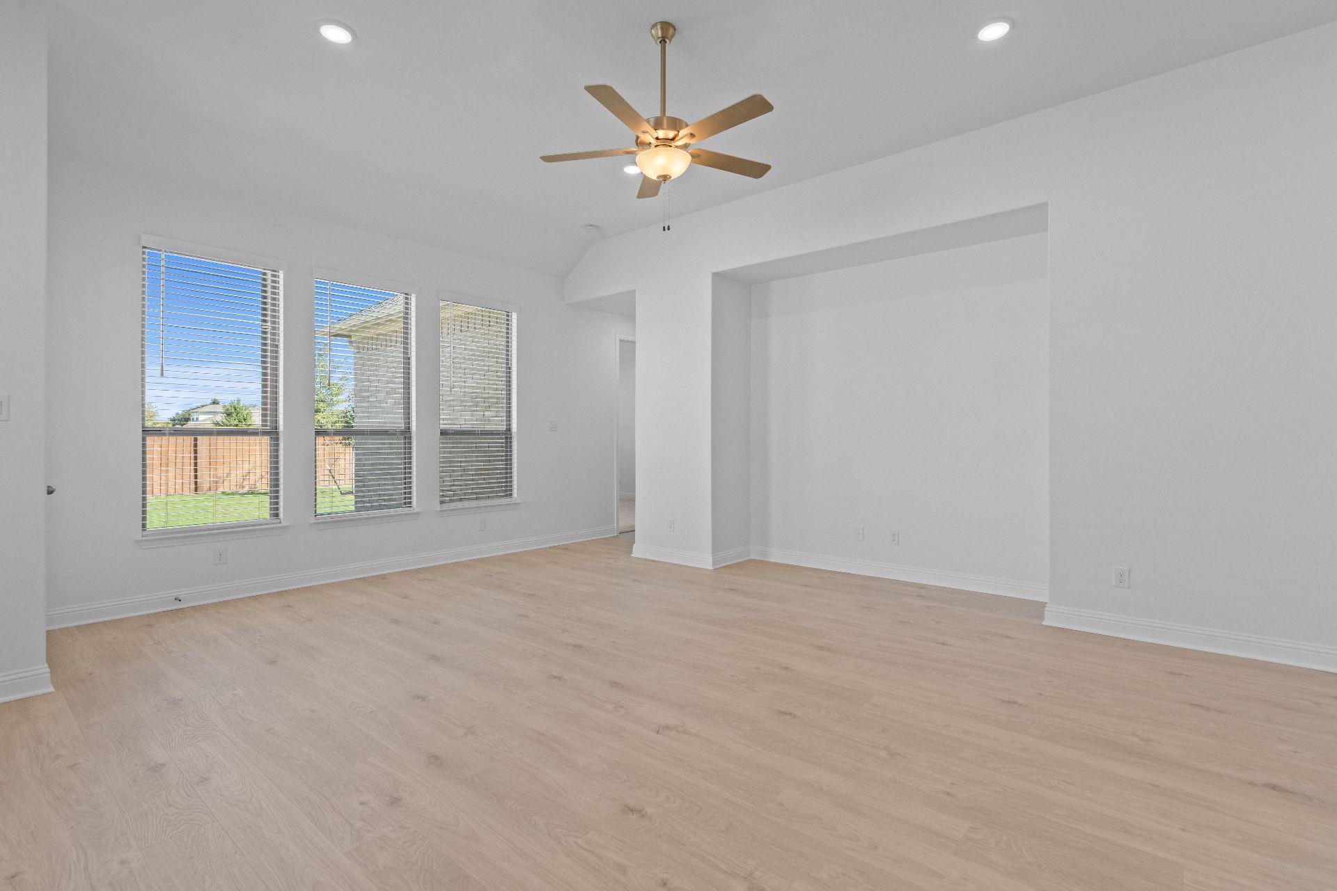 336 Ridgewell Loop, Georgetown, TX 78633