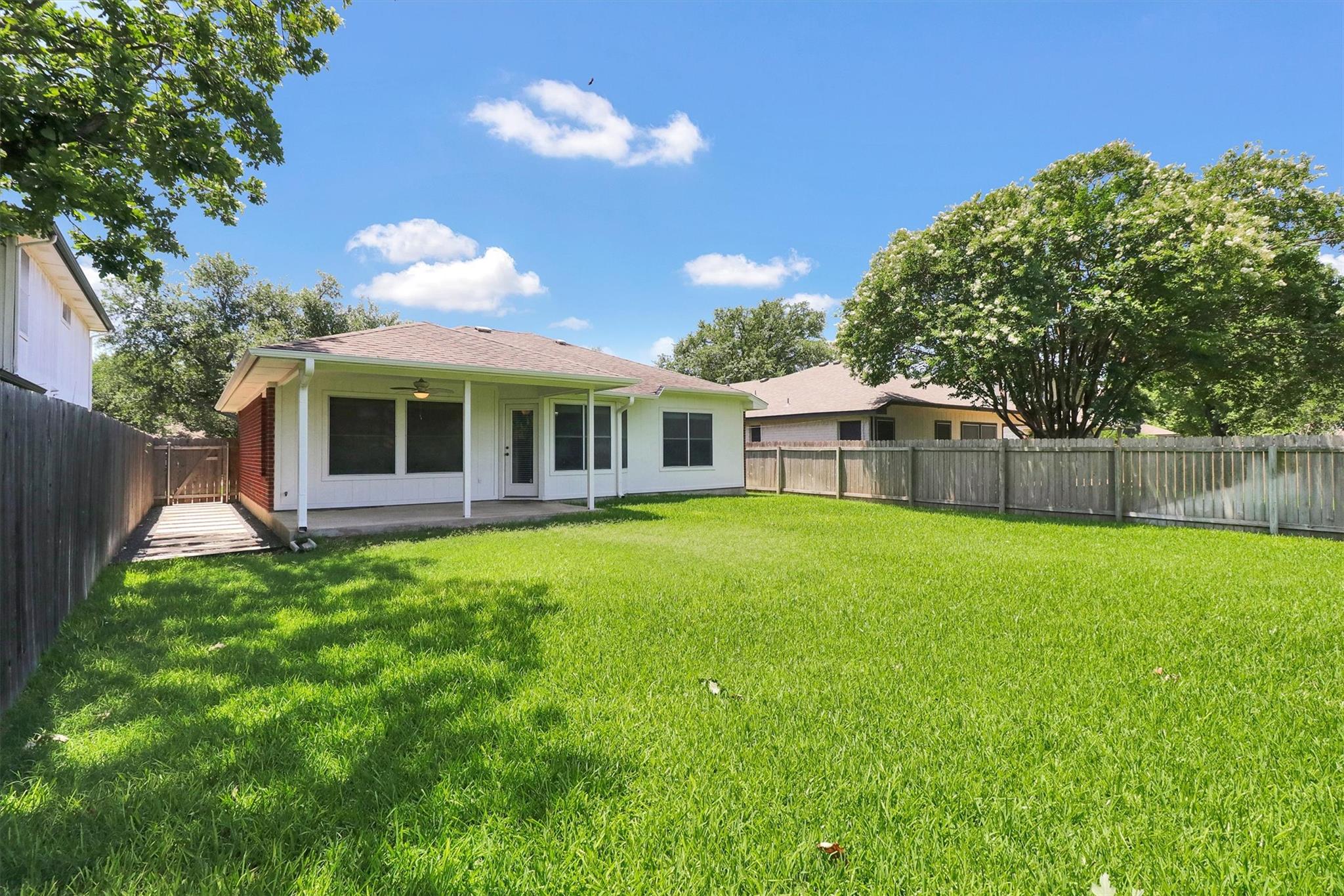1718 Zydeco Dr, Round Rock, TX 78664