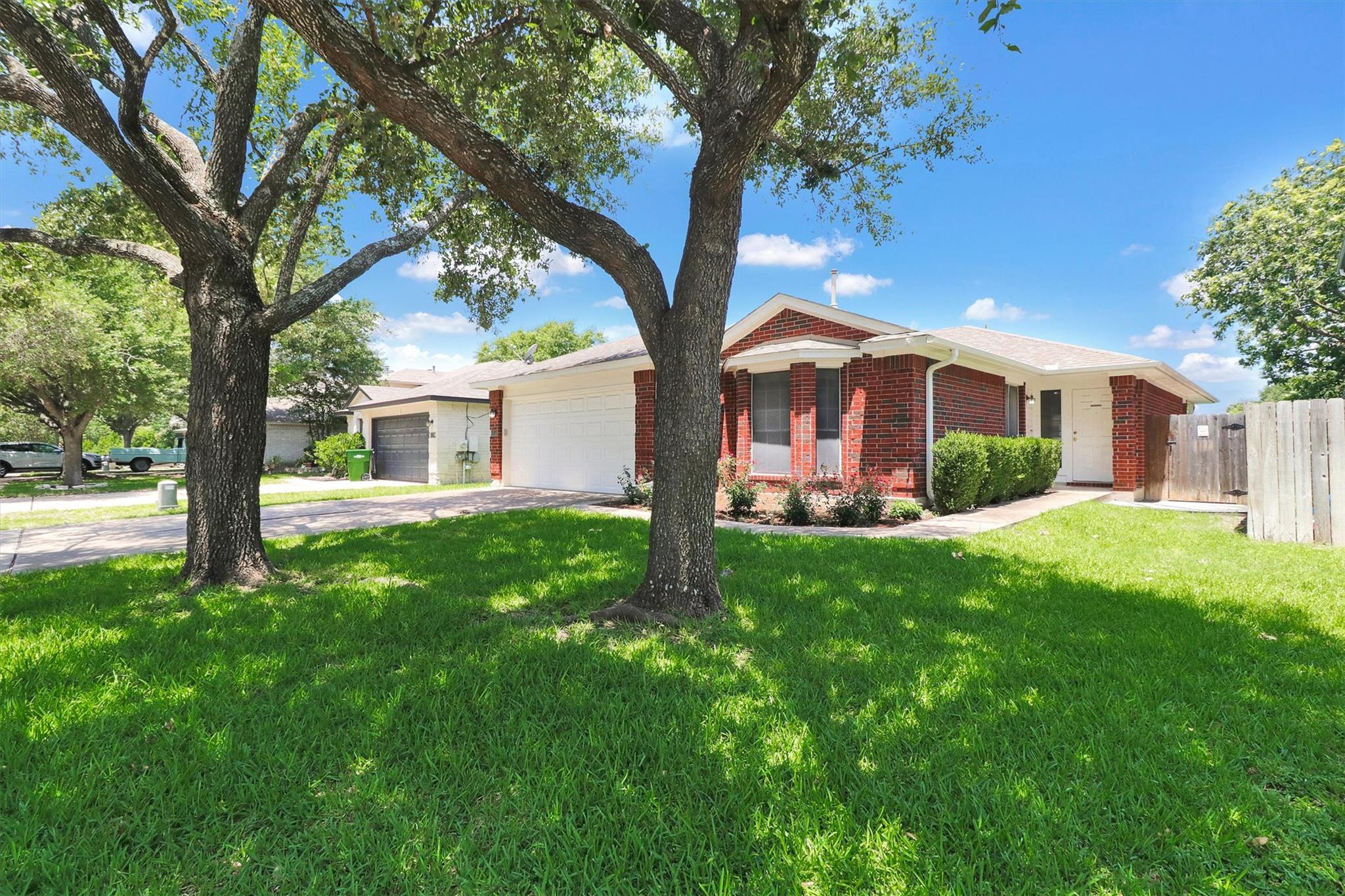 1718 Zydeco Dr, Round Rock, TX 78664