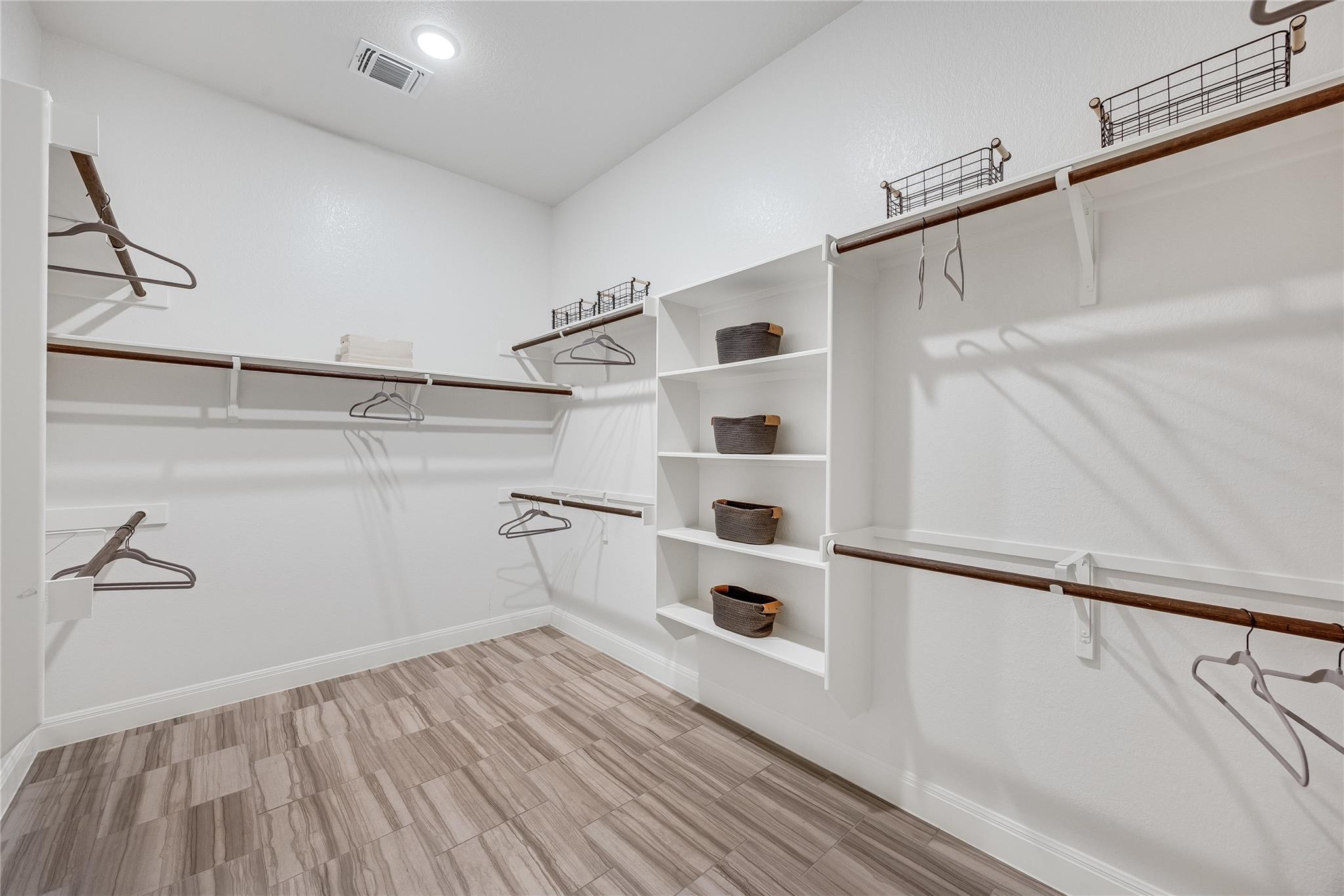 232 Cimarron Hills Trl E, Georgetown, TX 78628