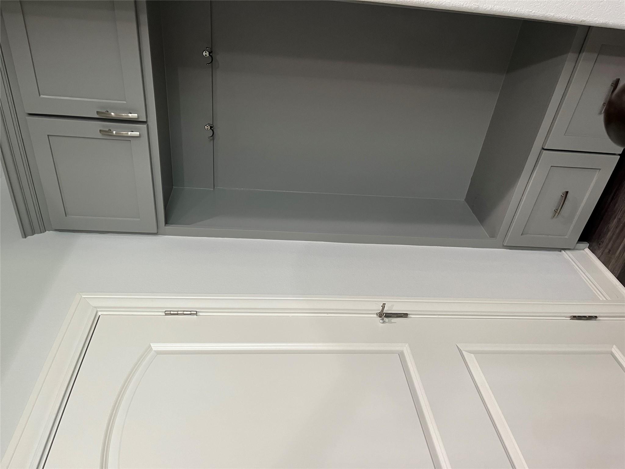 108 W Keamuku Ct, Bastrop, TX 78602