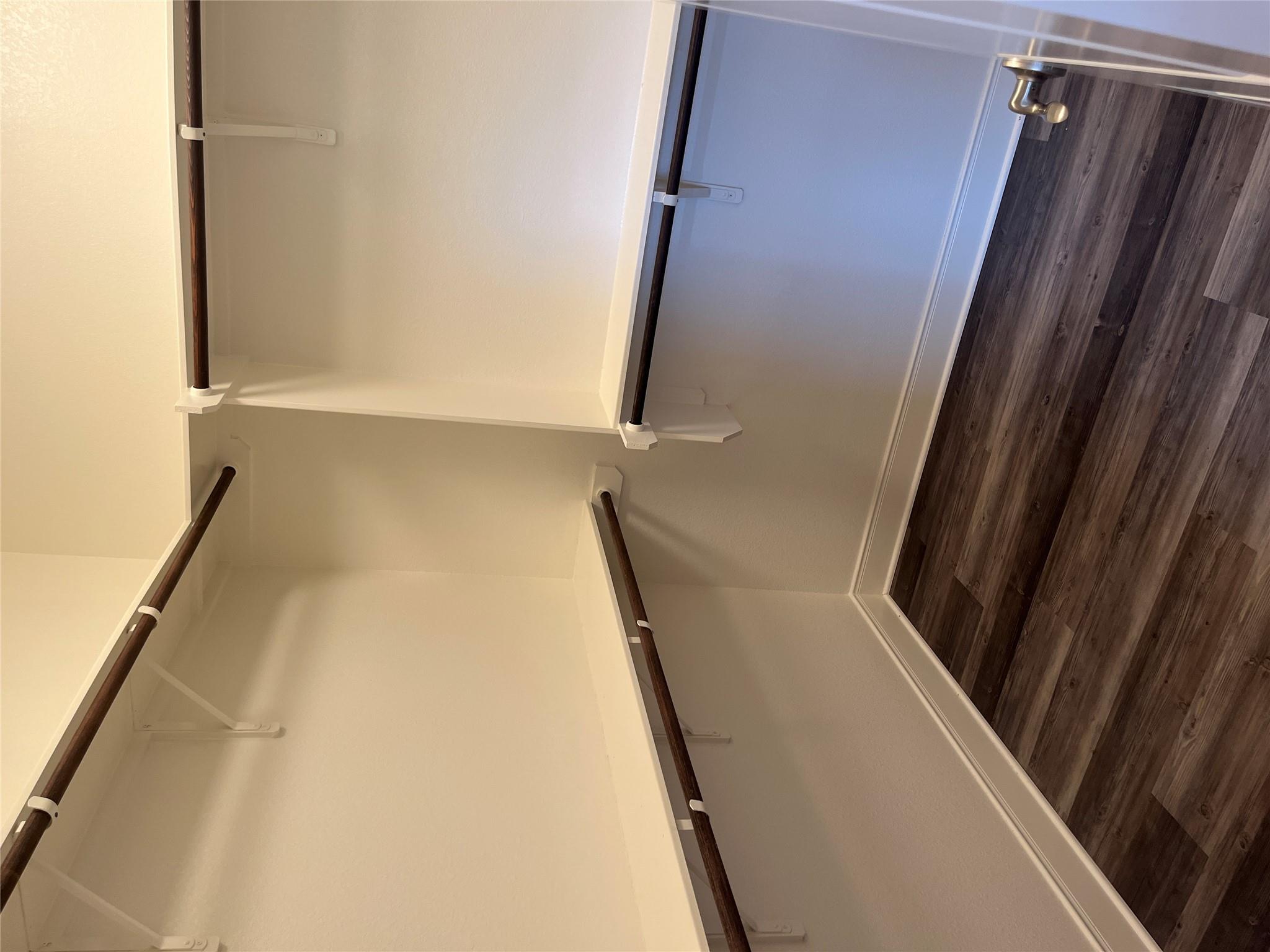 108 W Keamuku Ct, Bastrop, TX 78602