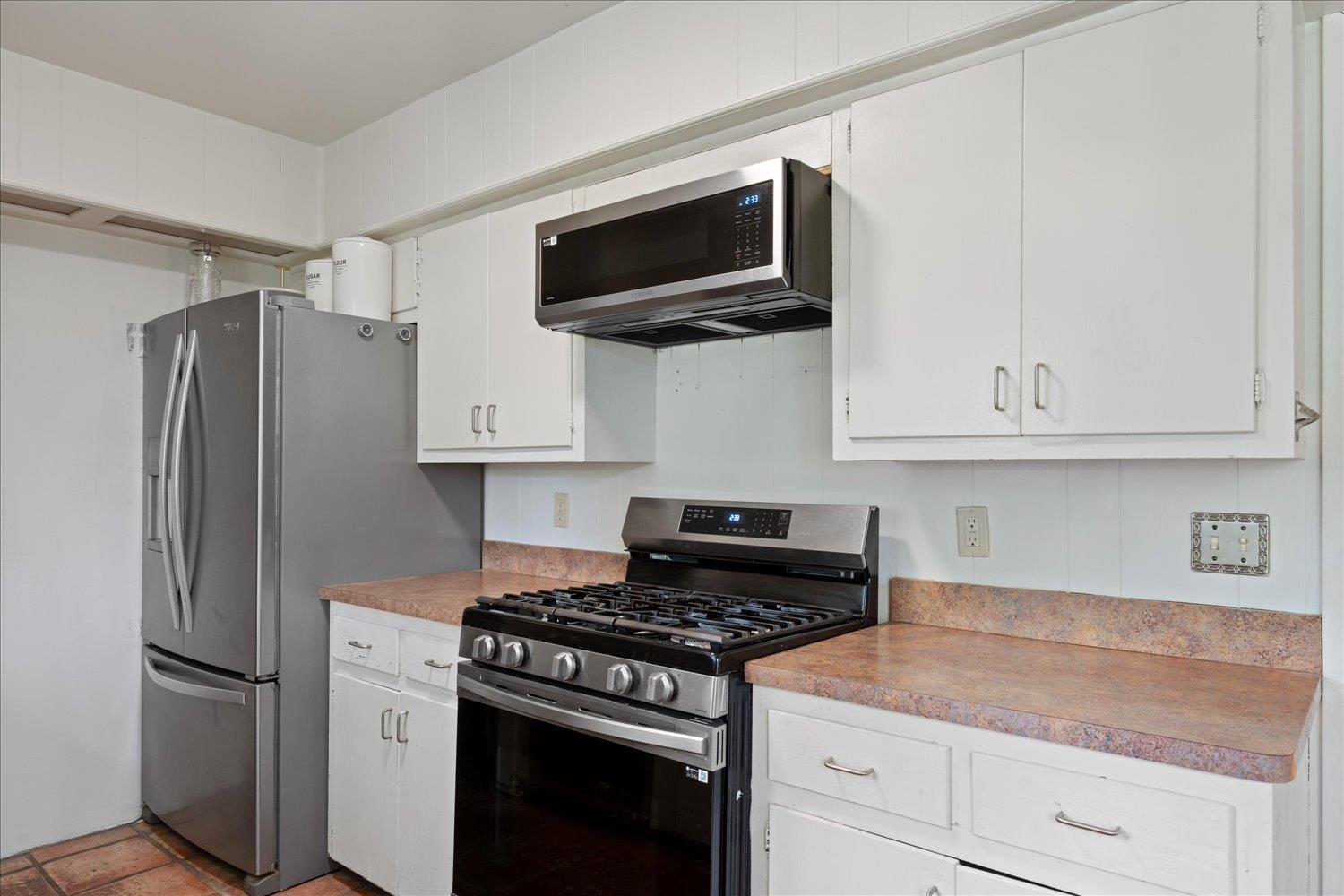 8102 Shadowood Dr, Austin, TX 78757