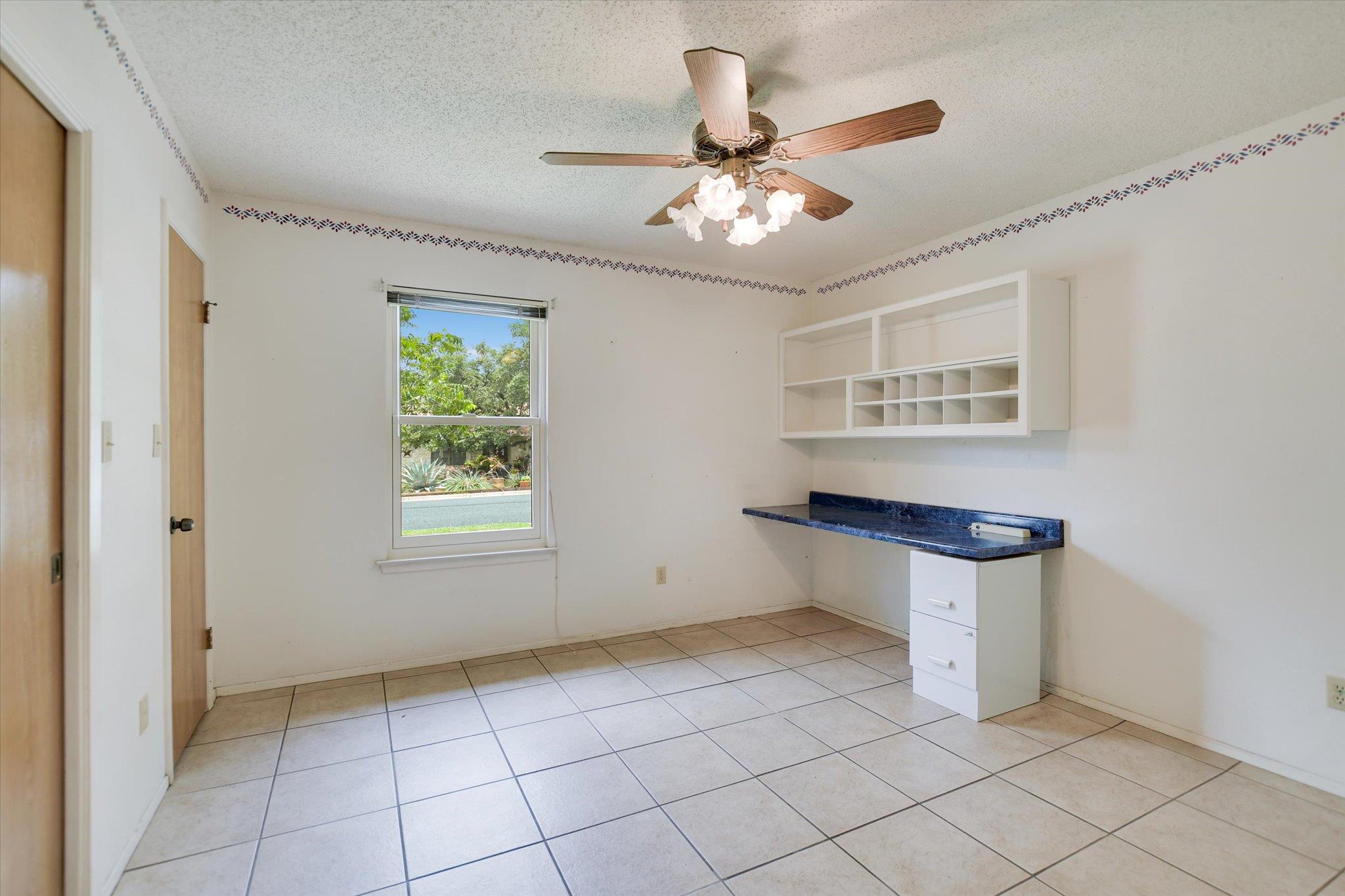 607 Friendswood Dr, Georgetown, TX 78628