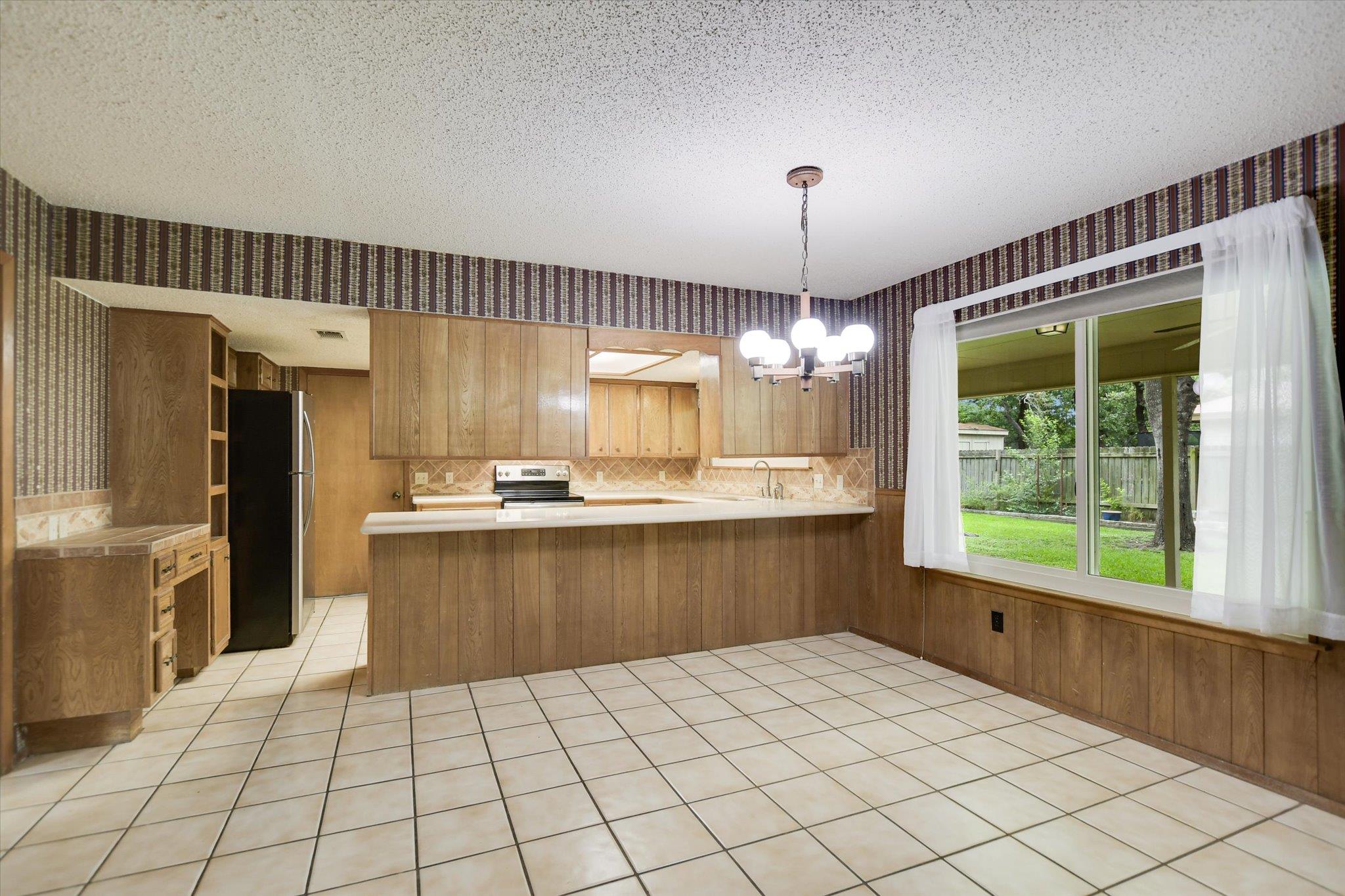 607 Friendswood Dr, Georgetown, TX 78628