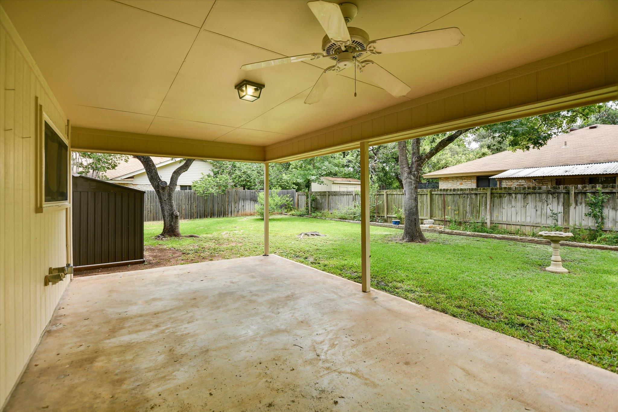 607 Friendswood Dr, Georgetown, TX 78628