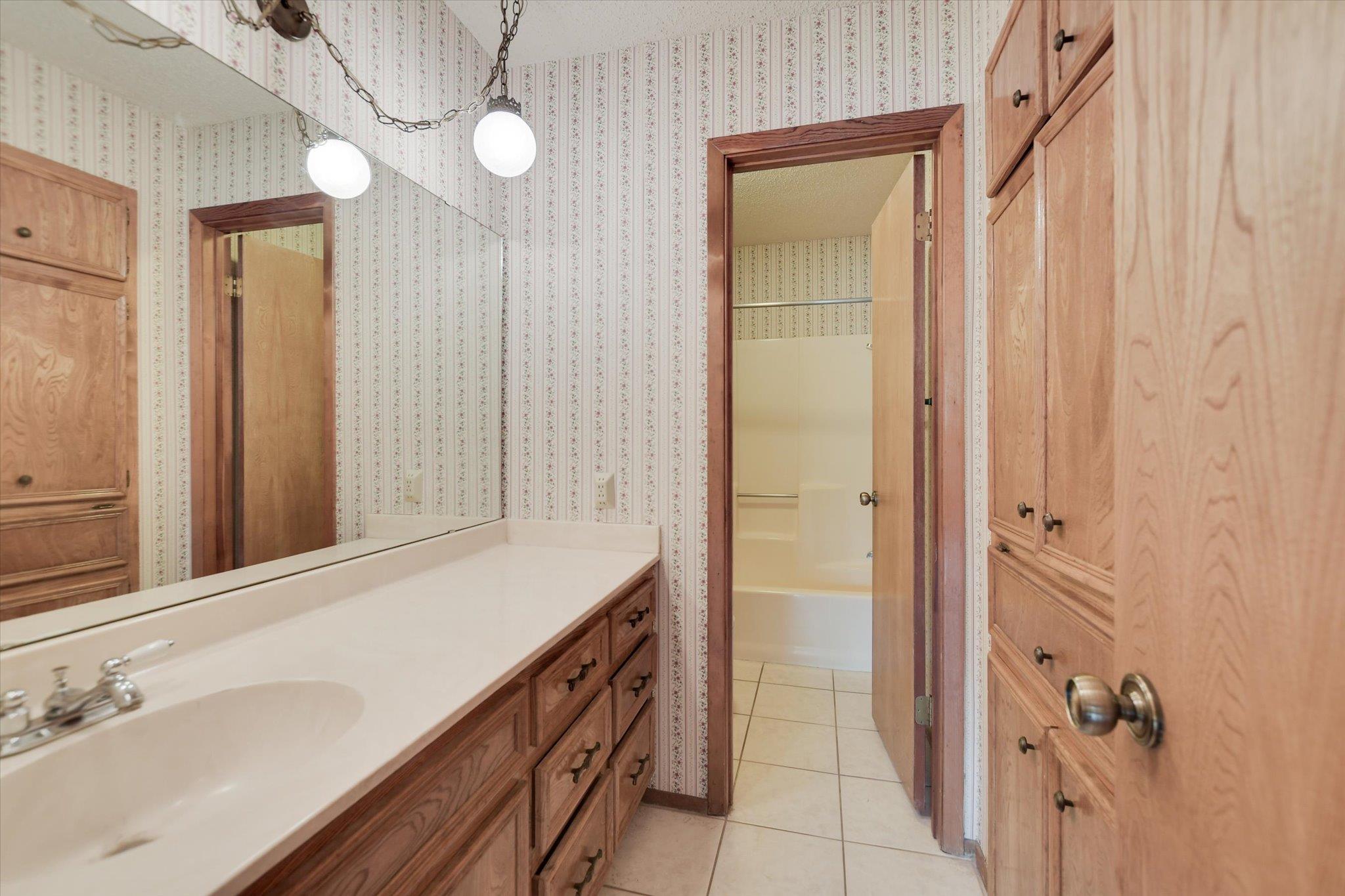 607 Friendswood Dr, Georgetown, TX 78628