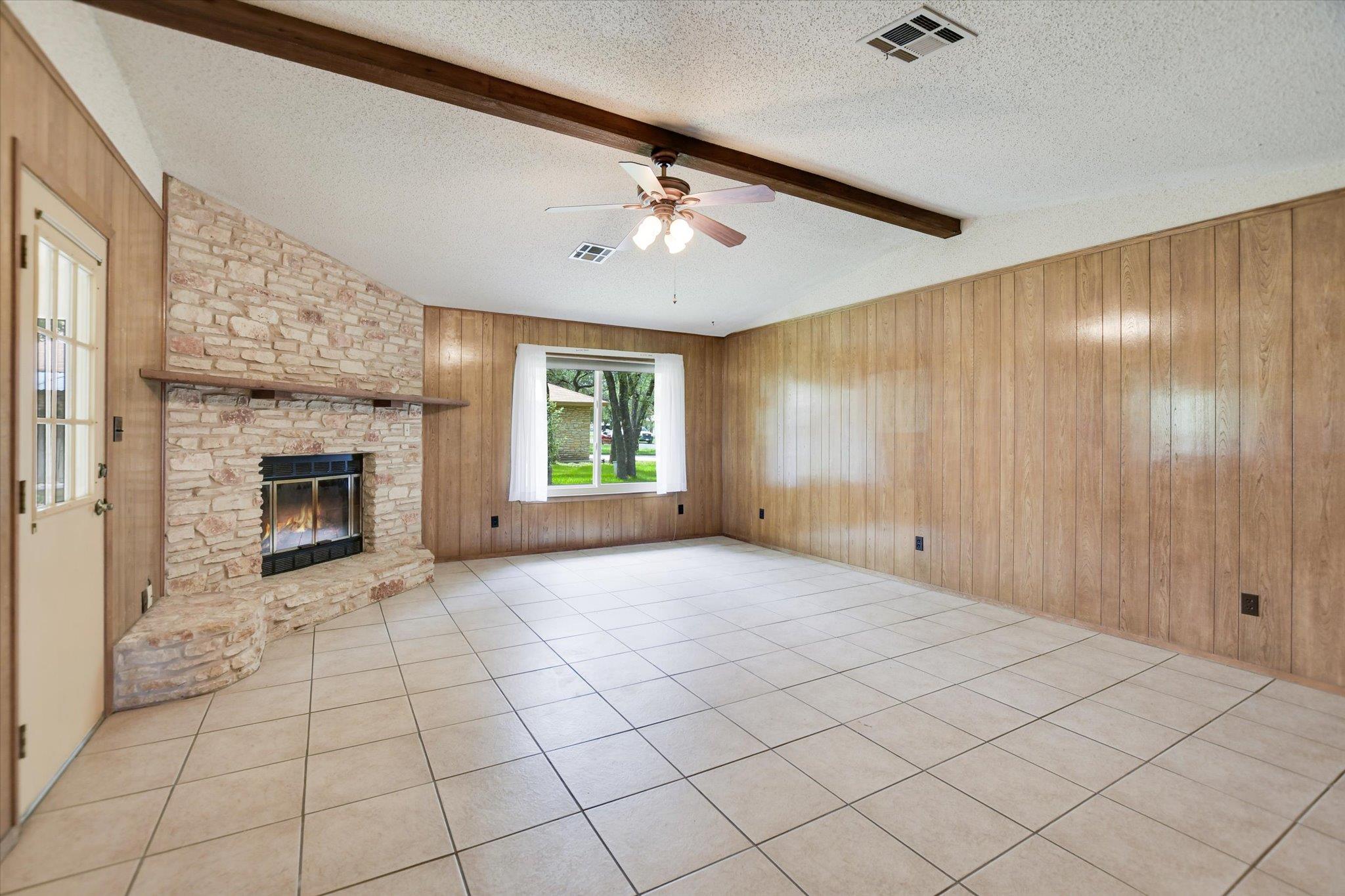 607 Friendswood Dr, Georgetown, TX 78628