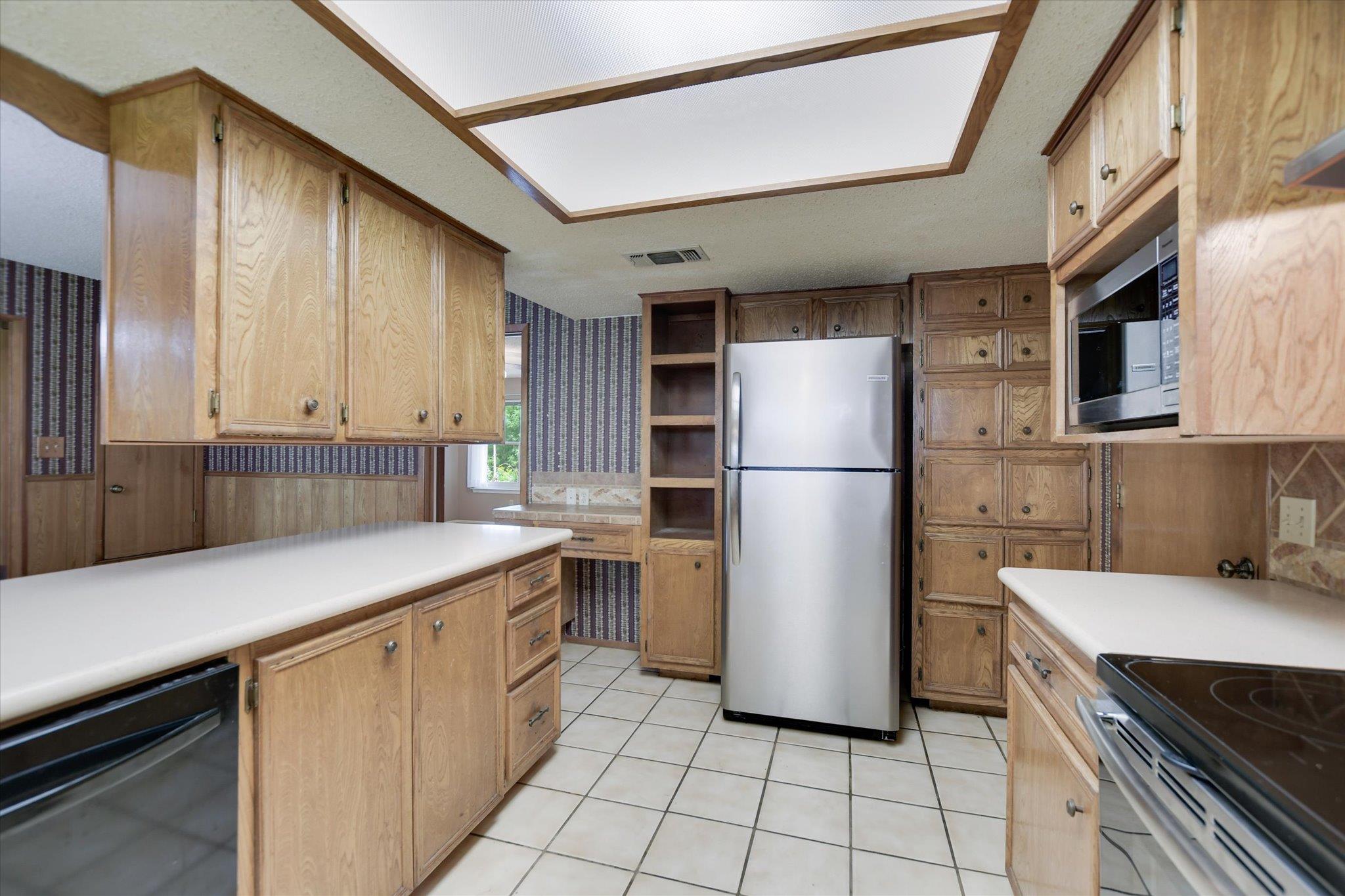 607 Friendswood Dr, Georgetown, TX 78628