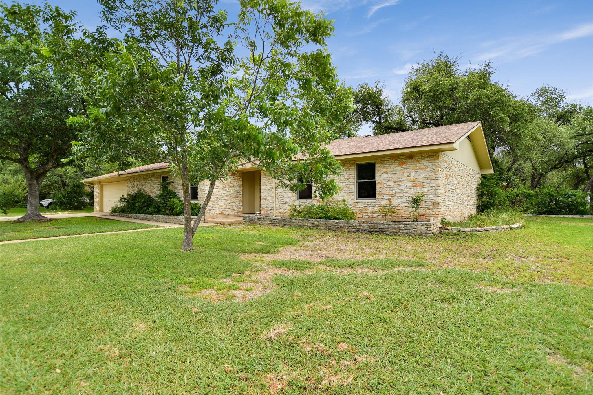 607 Friendswood Dr, Georgetown, TX 78628