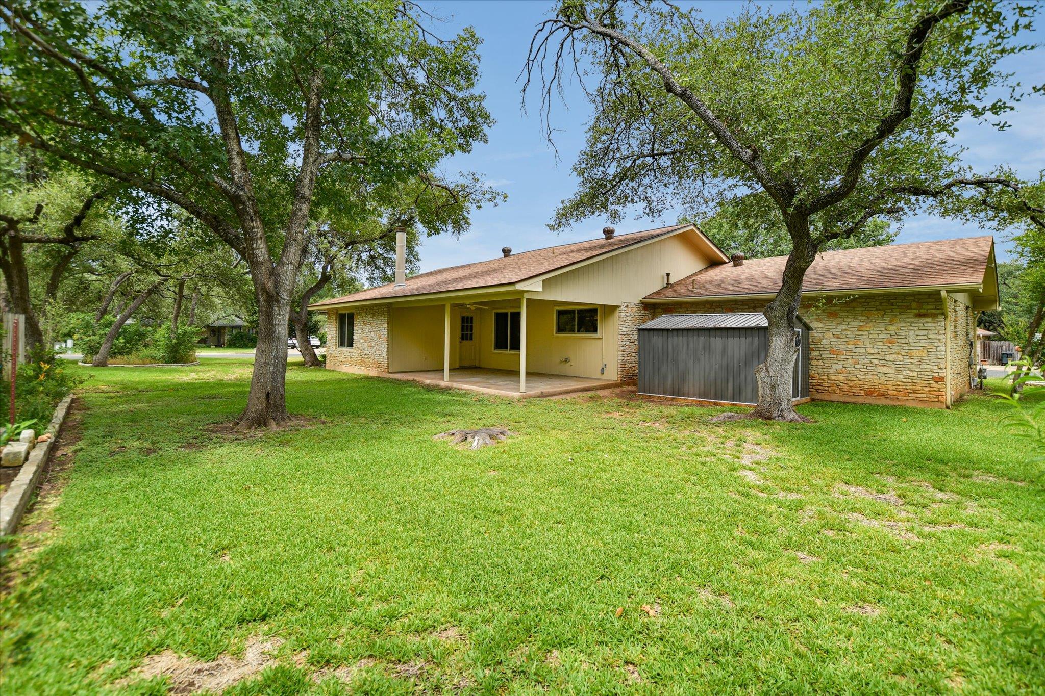 607 Friendswood Dr, Georgetown, TX 78628
