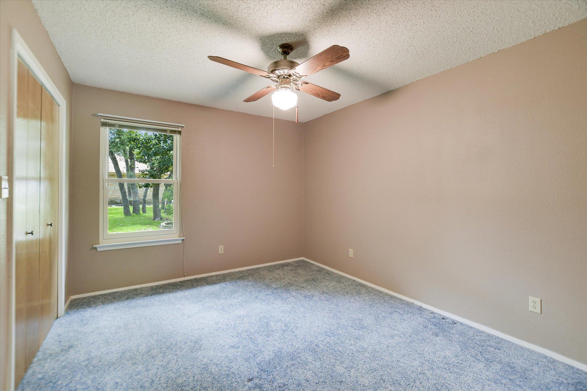 607 Friendswood Dr, Georgetown, TX 78628