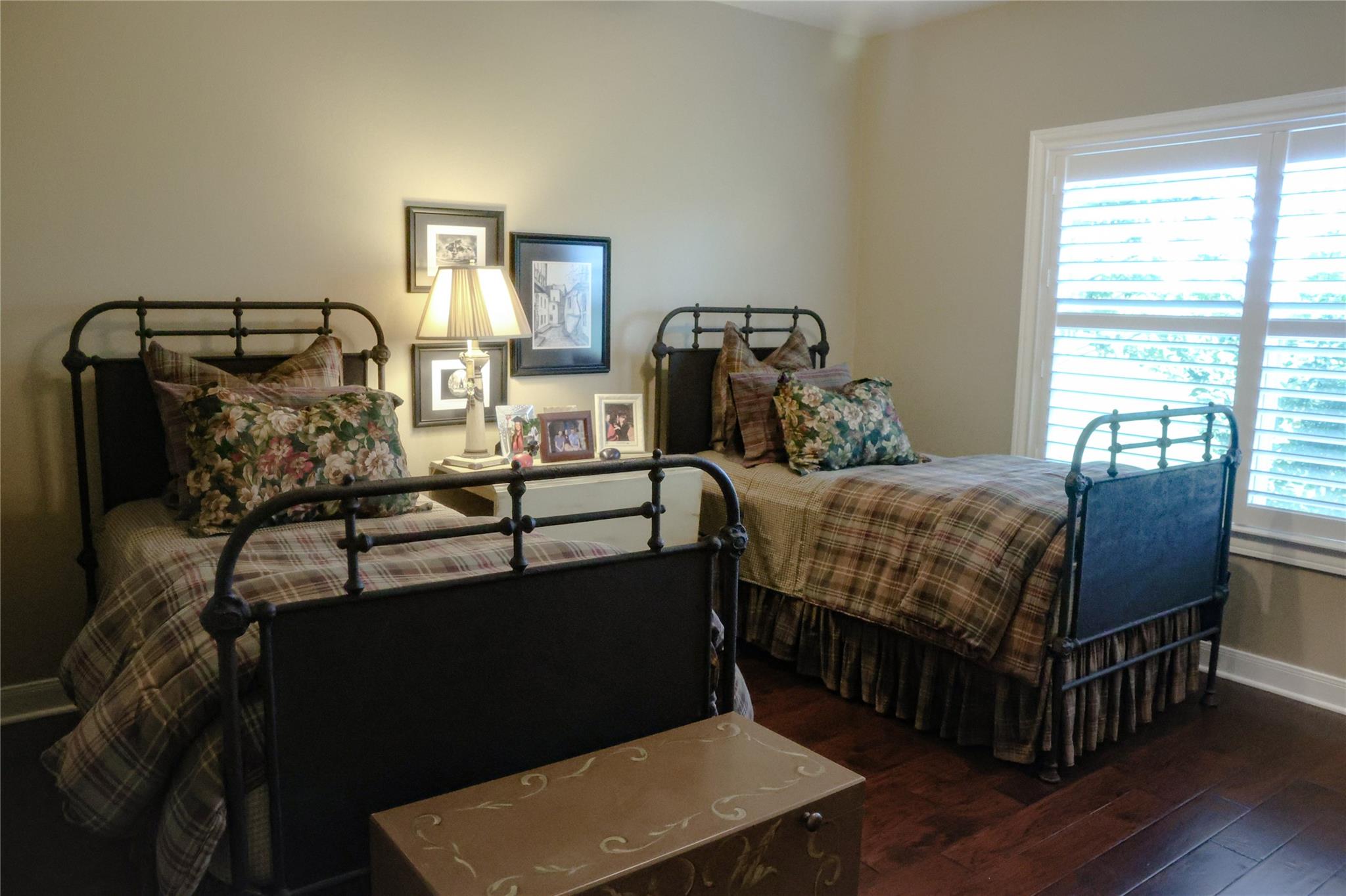 9165 Meadow Creek Ln, Chappell Hill, TX 77426