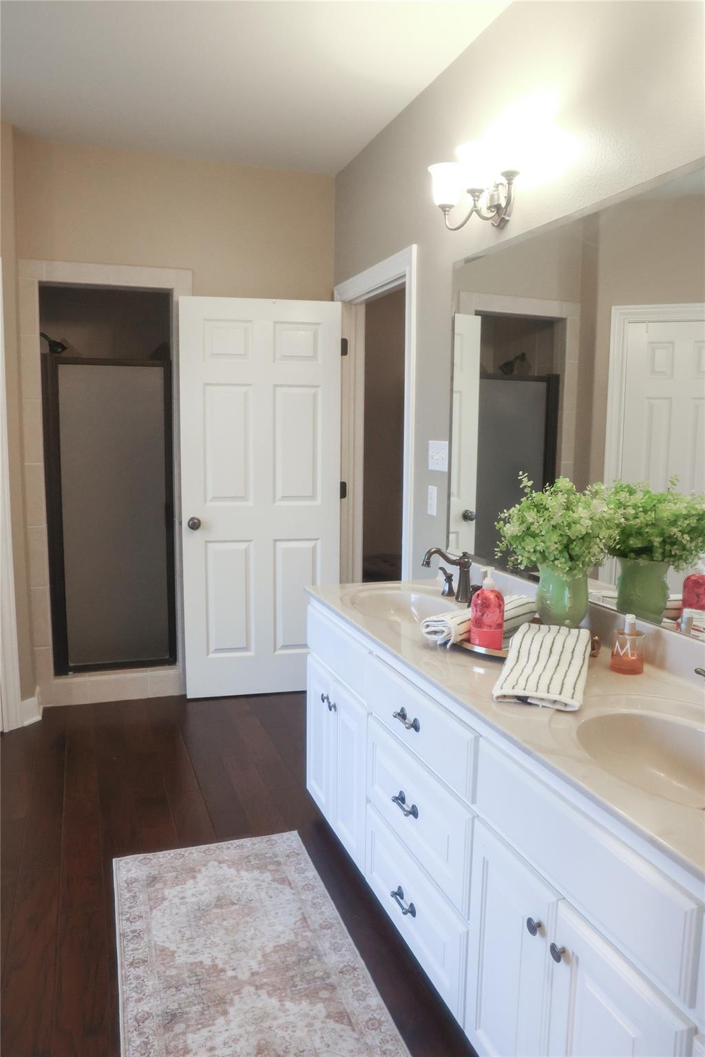 9165 Meadow Creek Ln, Chappell Hill, TX 77426