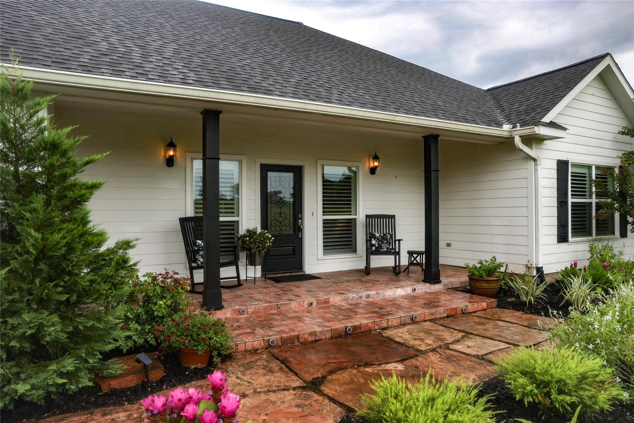 9165 Meadow Creek Ln, Chappell Hill, TX 77426