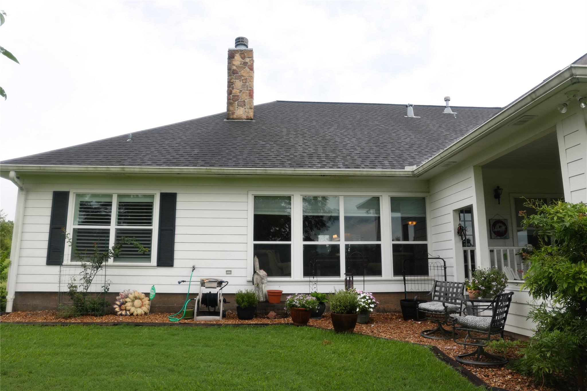 9165 Meadow Creek Ln, Chappell Hill, TX 77426
