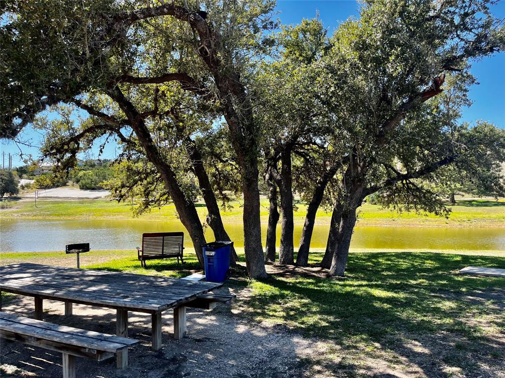 10806 Glen View Cir, Dripping Springs, TX 78620