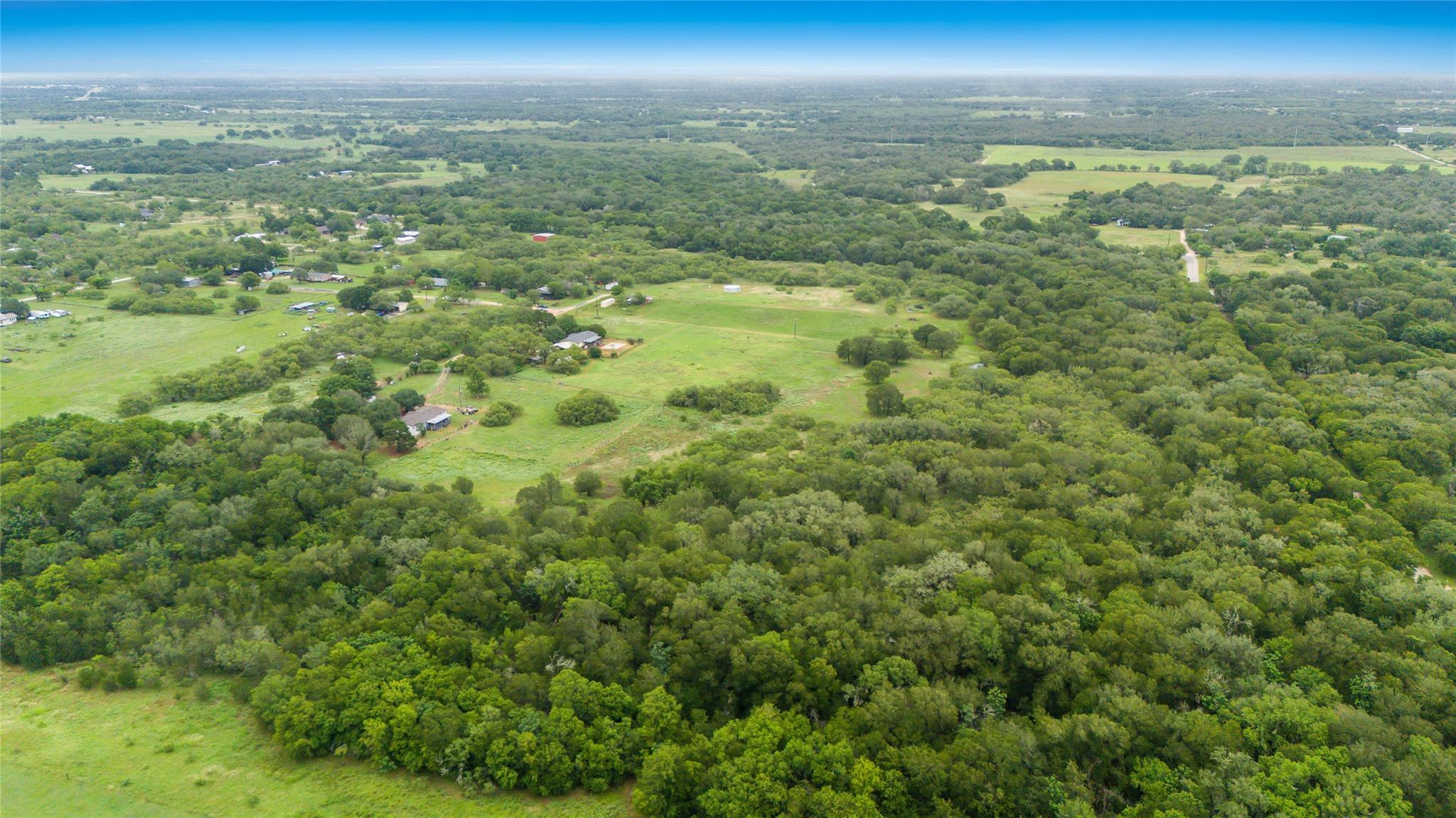 257 Little Quail Ln, Seguin, TX 78155