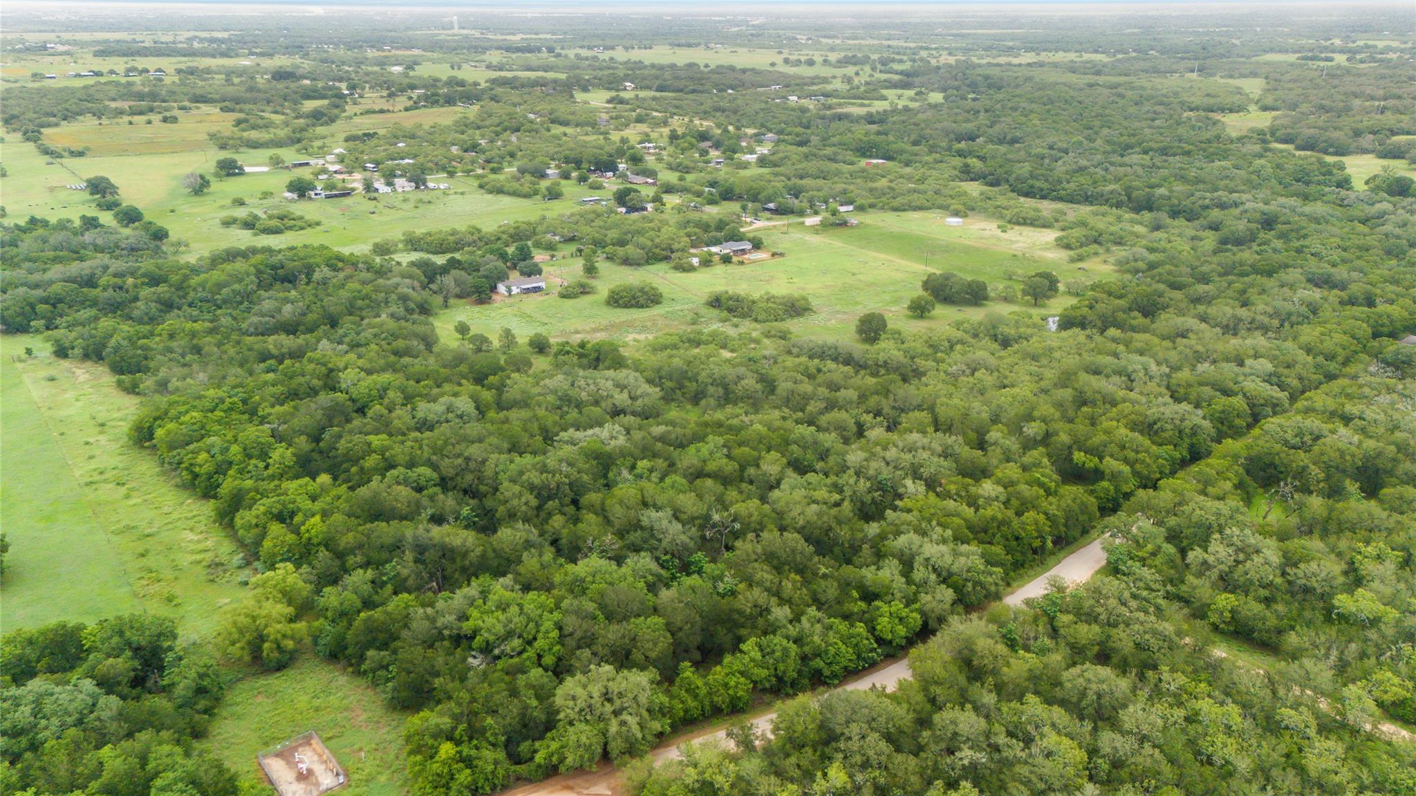 257 Little Quail Ln, Seguin, TX 78155