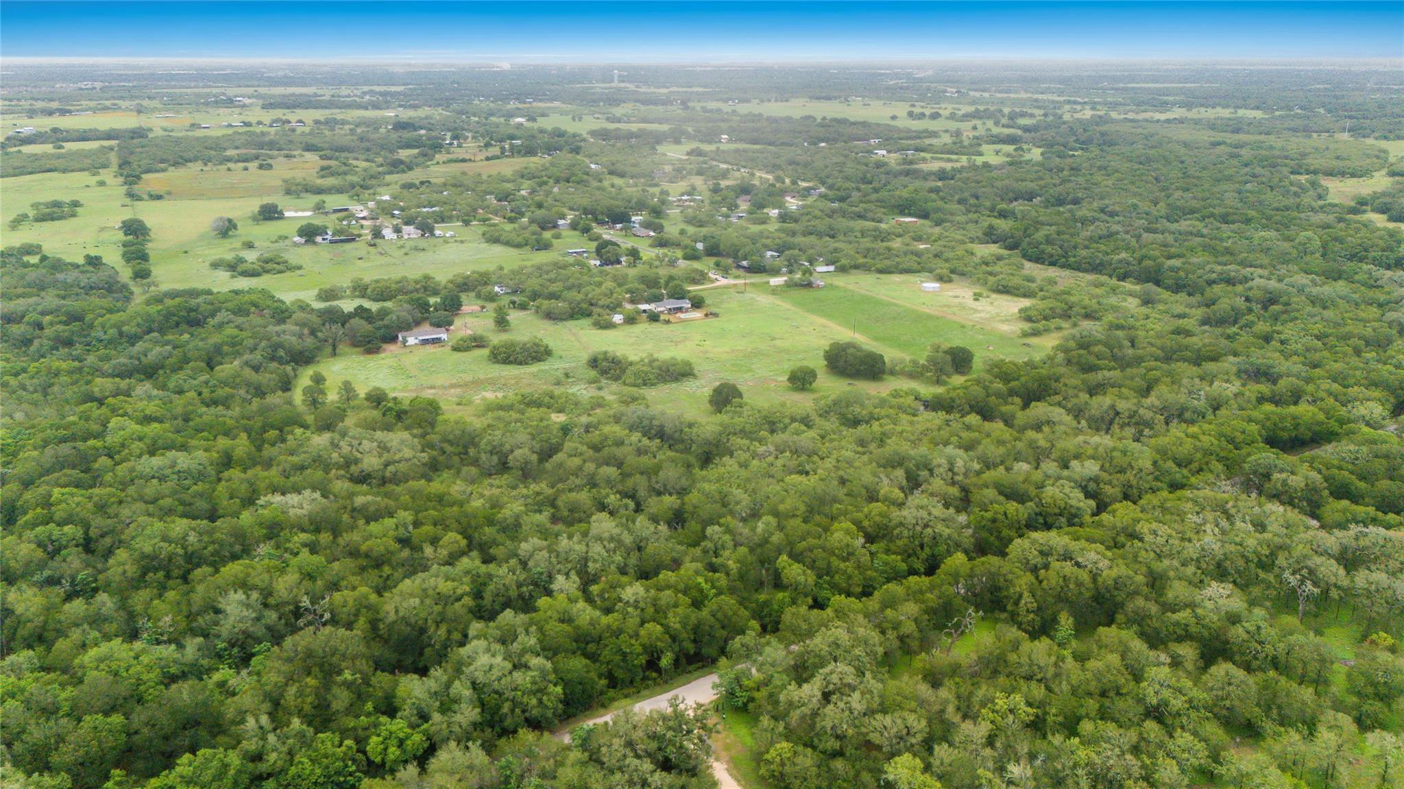 257 Little Quail Ln, Seguin, TX 78155