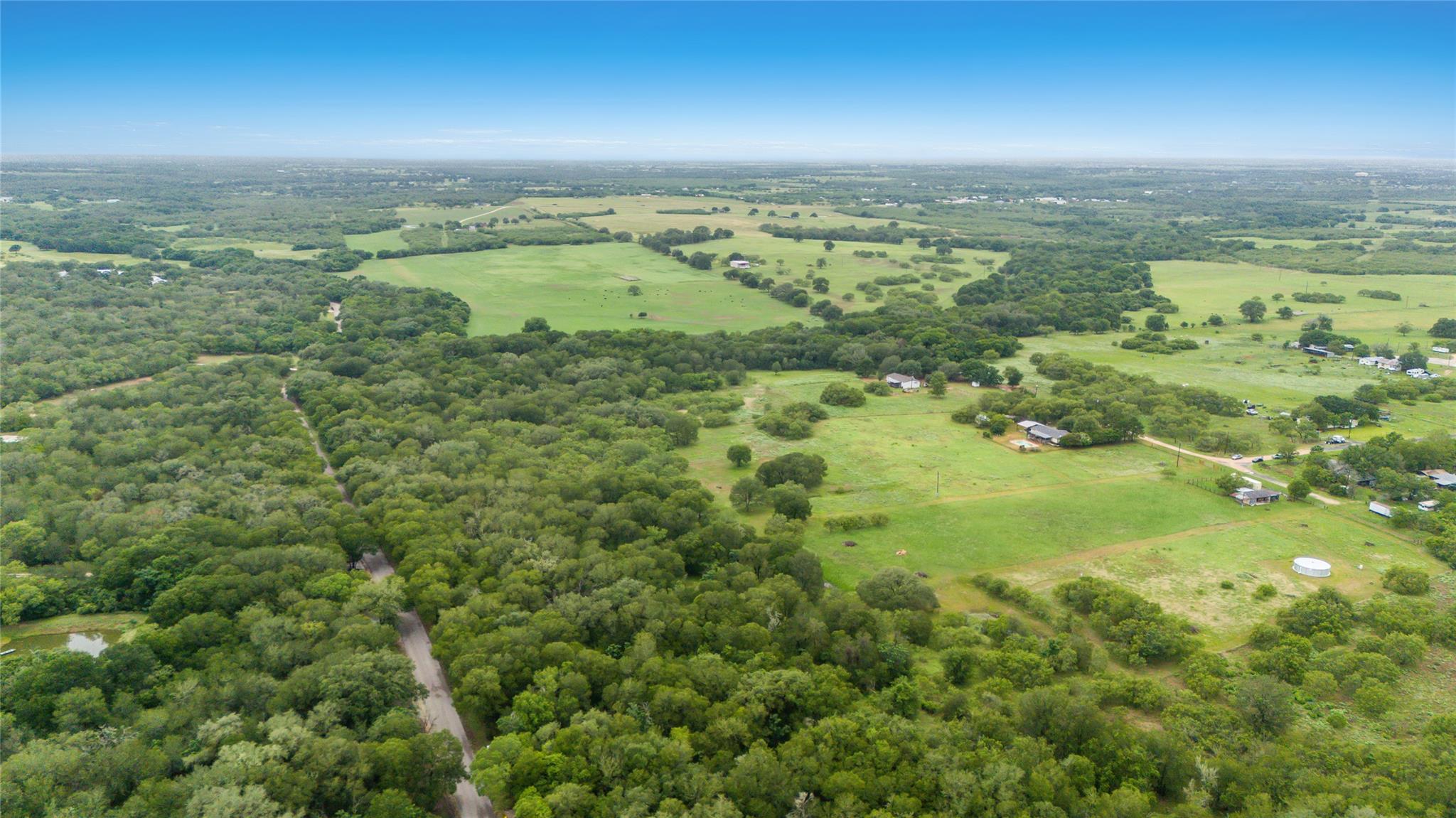 257 Little Quail Ln, Seguin, TX 78155