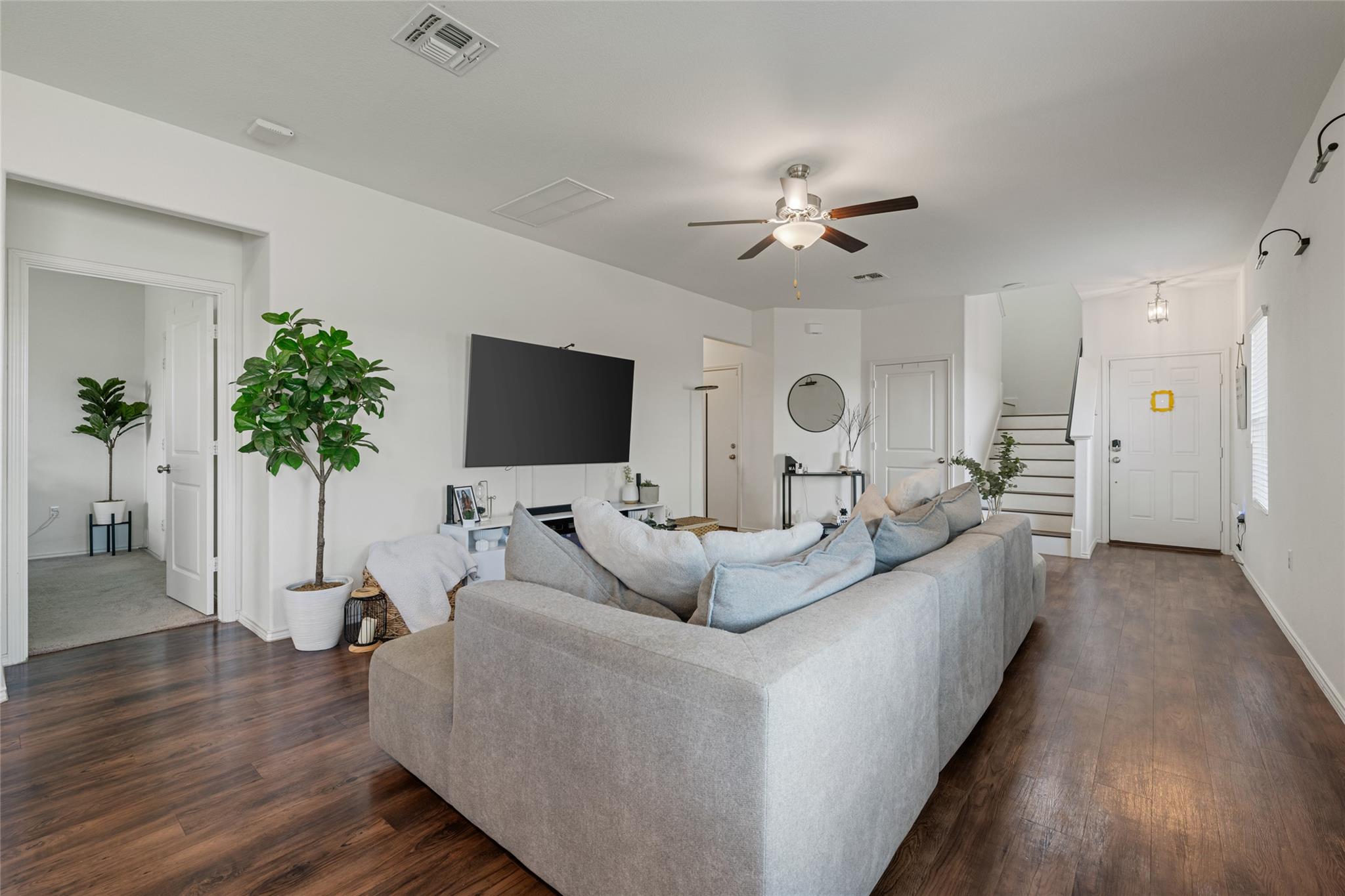 7304 Fall Ray Dr, Del Valle, TX 78617