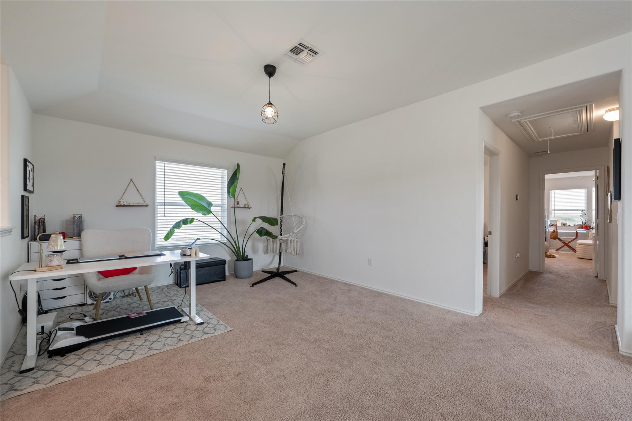 7304 Fall Ray Dr, Del Valle, TX 78617