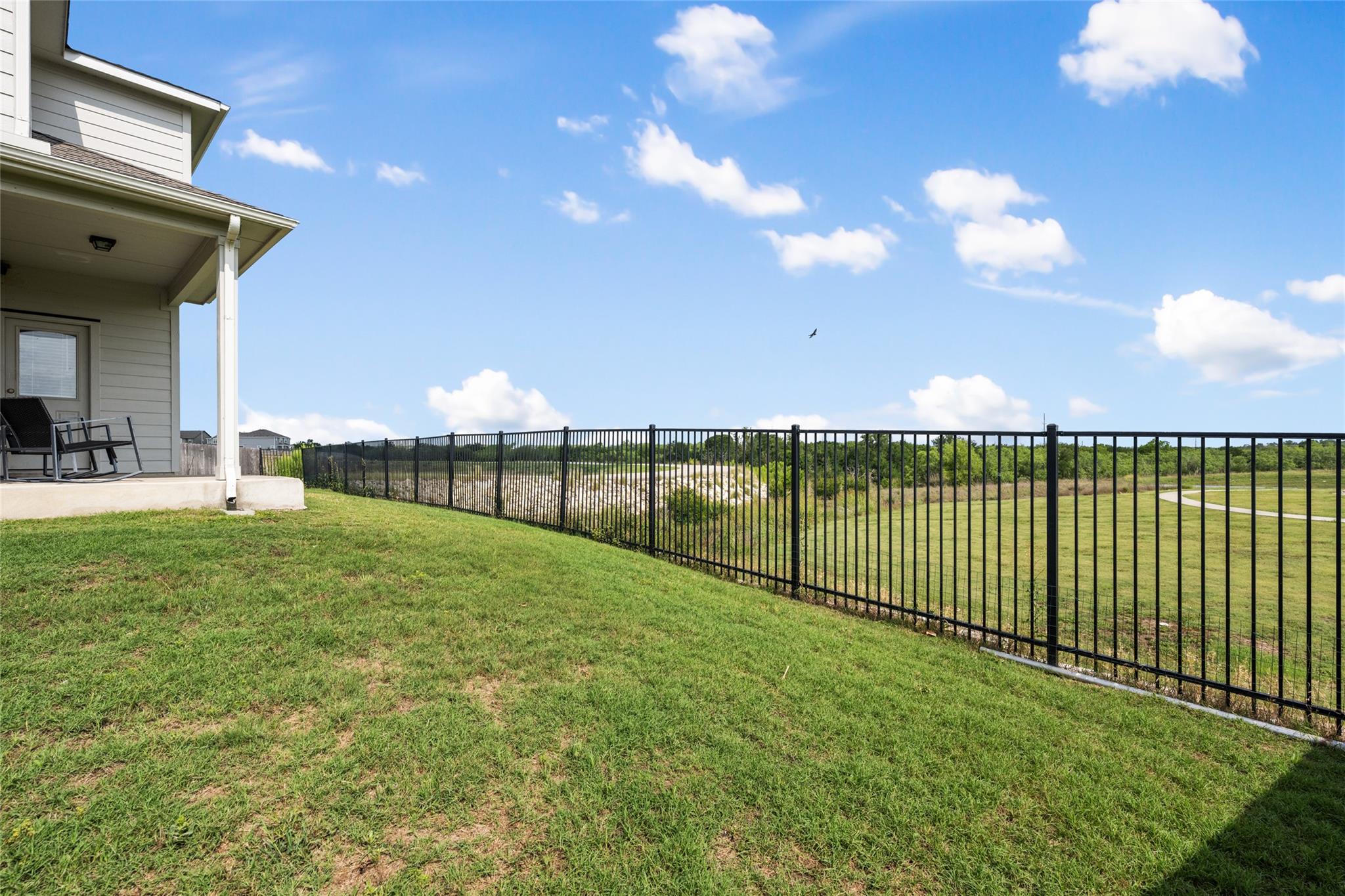 7304 Fall Ray Dr, Del Valle, TX 78617