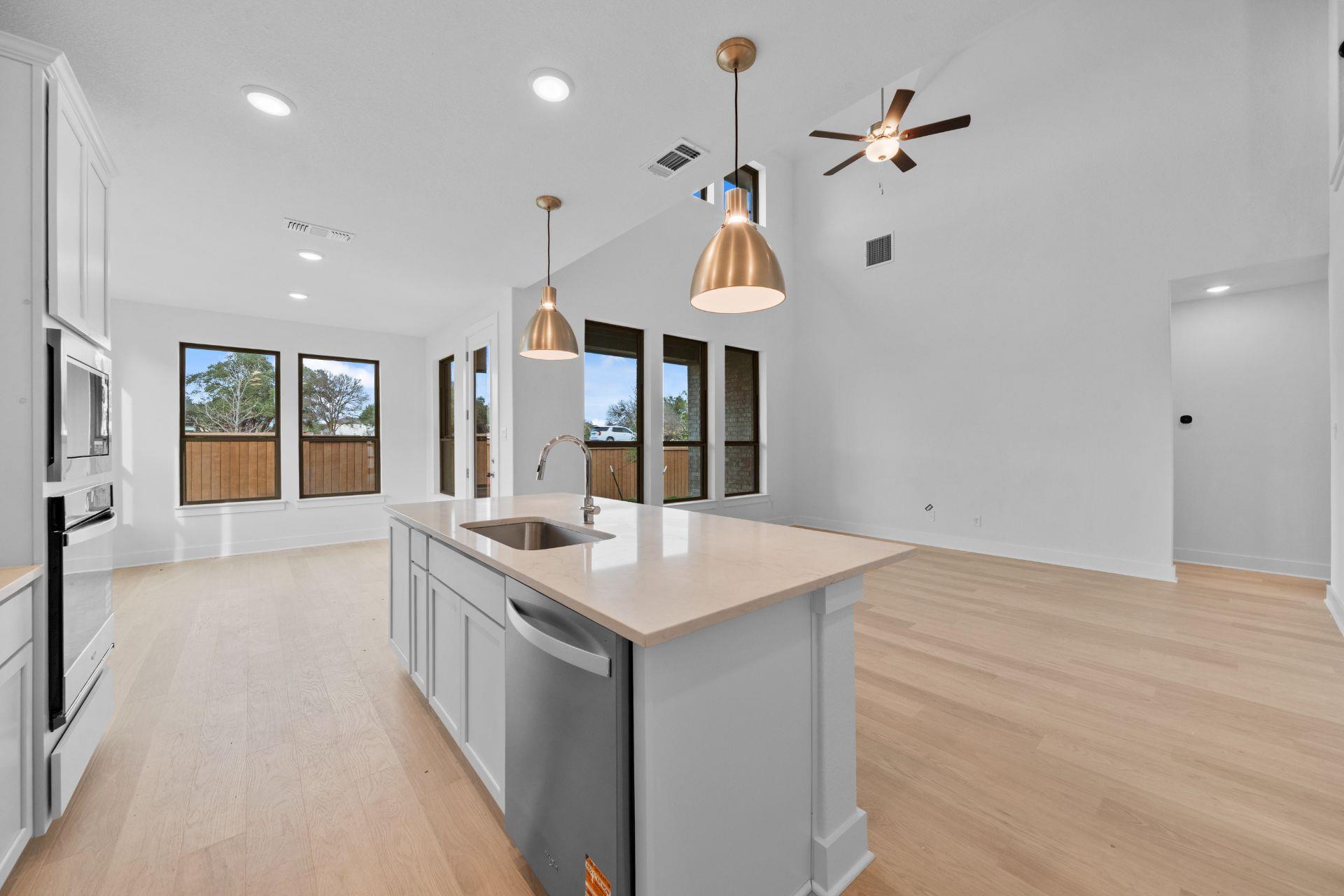 352 Ridgewell Loop, Georgetown, TX 78633