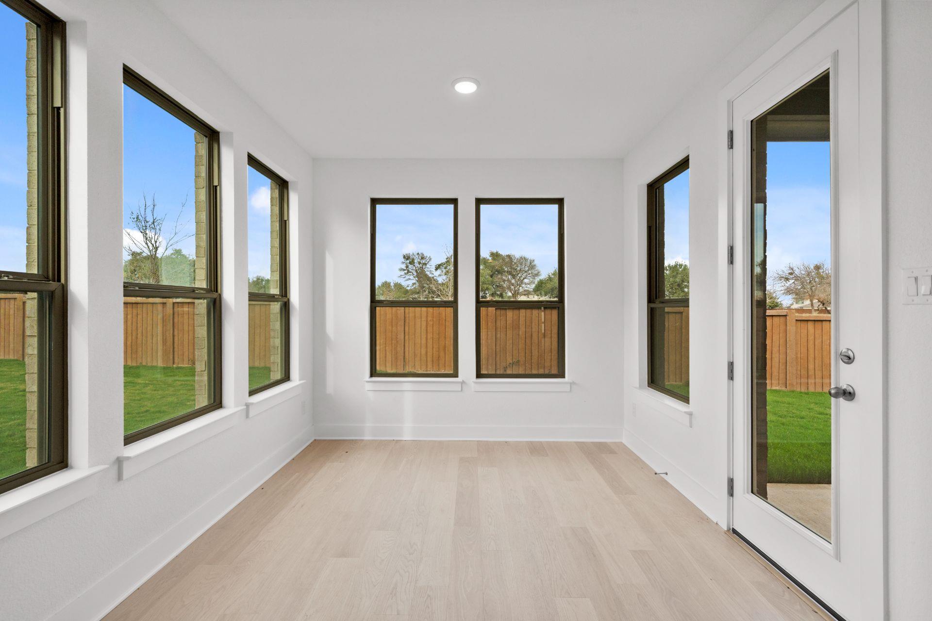 352 Ridgewell Loop, Georgetown, TX 78633